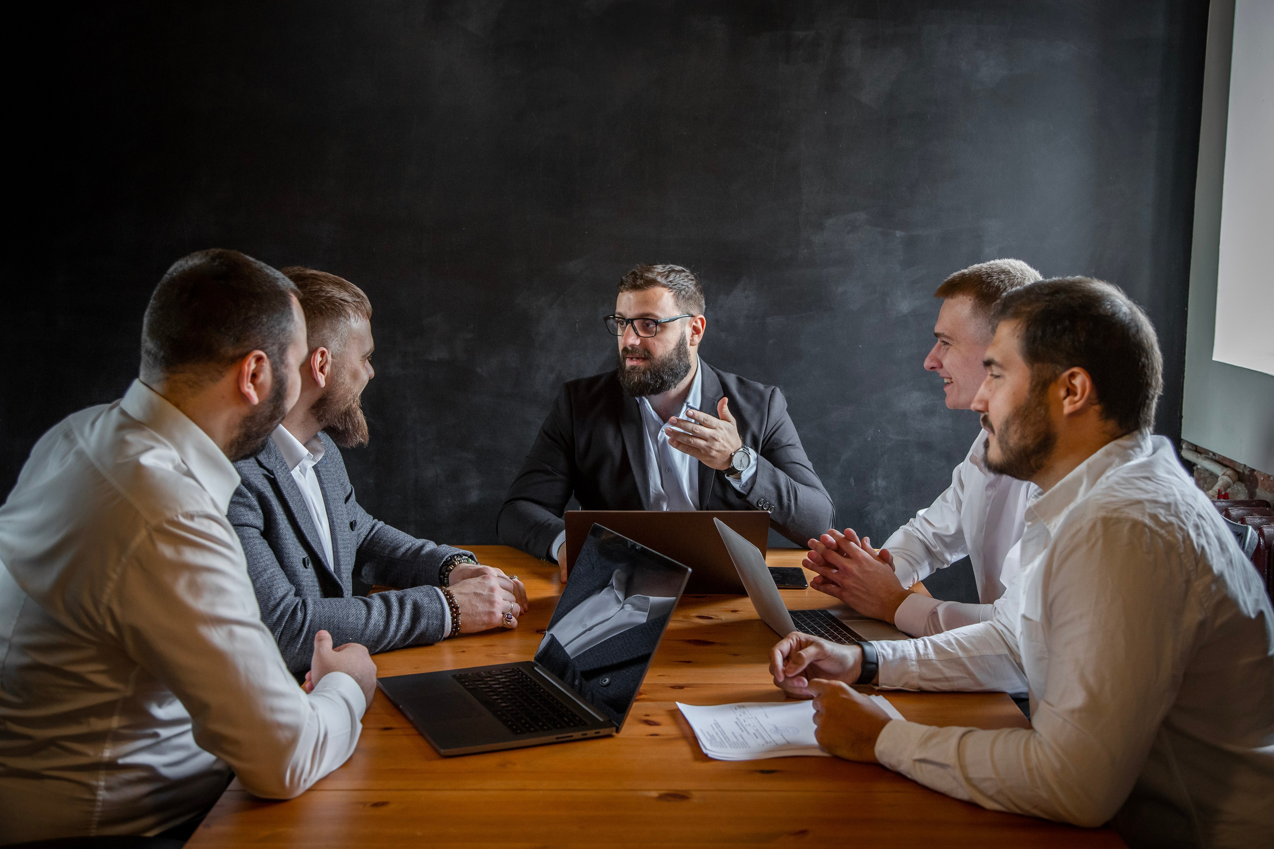 Фотосессия для бизнеса, контент для соцсетей, фото сотрудников. Свадебная, репортажная и бизнес съёмка в Ростове-на-Дону