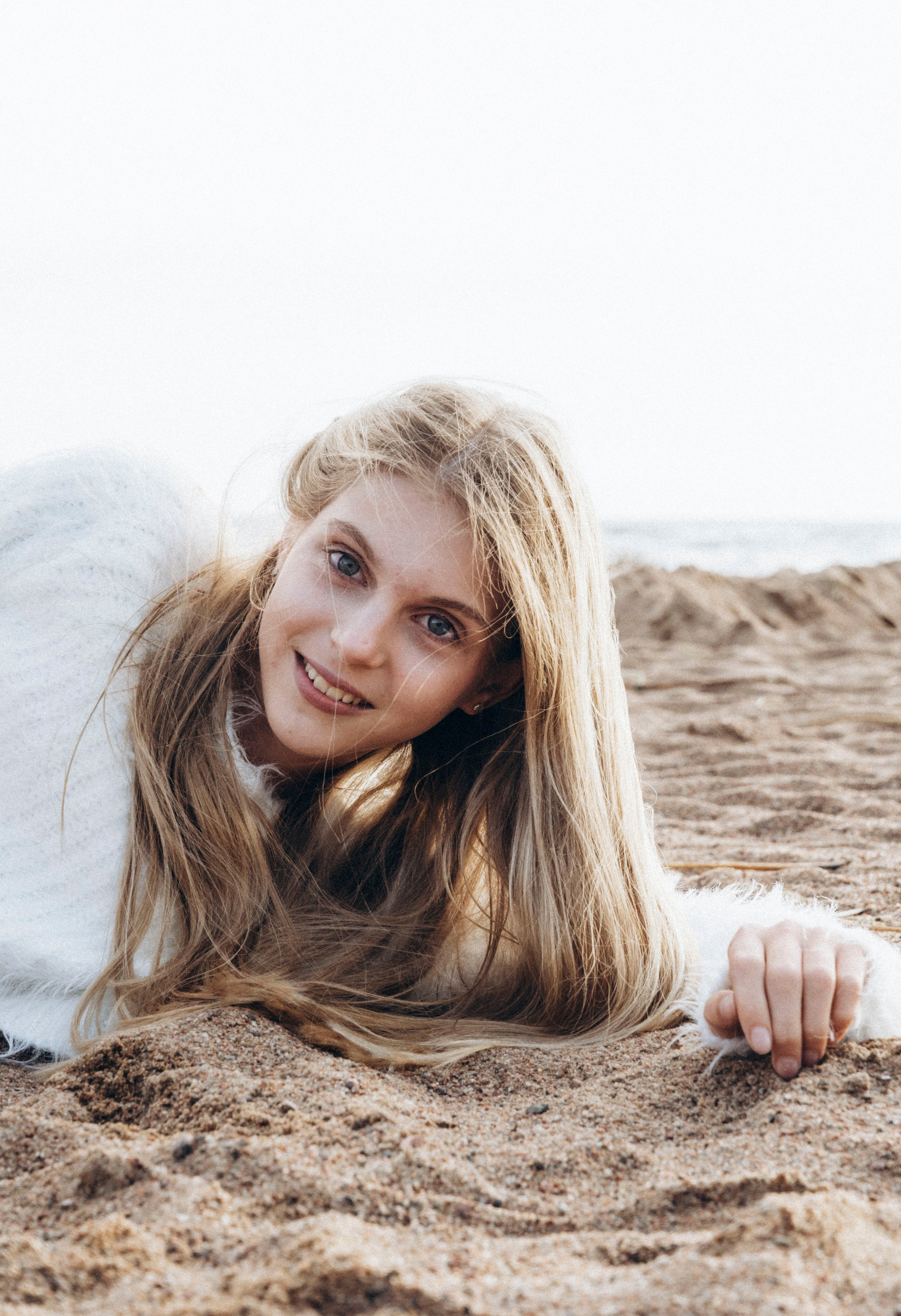 Валерия. Профессиональный фотограф беременности в СПБ. Стильные фотосессии беременности в стиле минимализм и классическая фотография