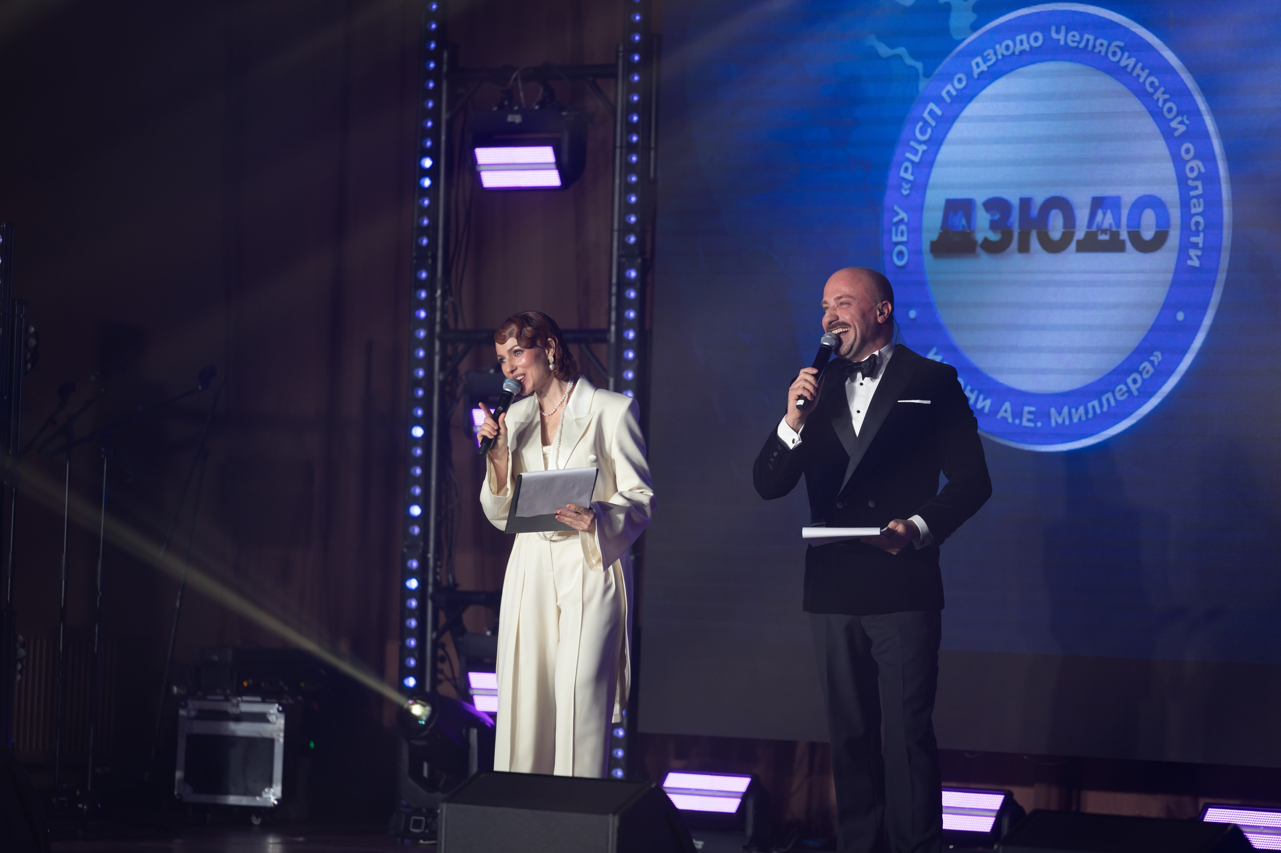 Гала-ужин федерации дзюдо с губернатором области. Фотограф свадебный, репортажный, индивидуальный, фото для маркетплейсов, брендов, автосалонов