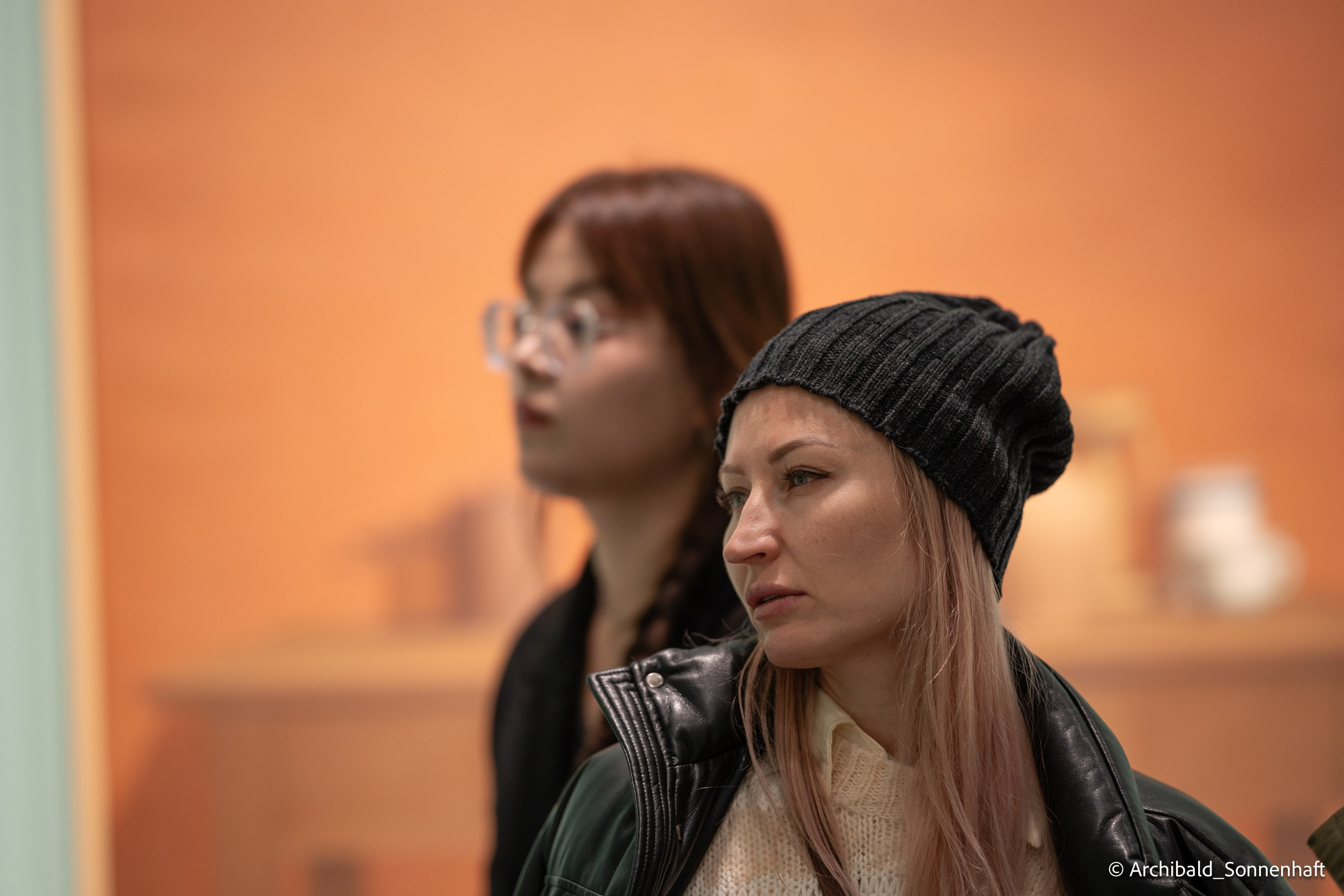 Walking in GZ, sunday. Photographer in Guangzhou, China. Archibald Sonnenhaft