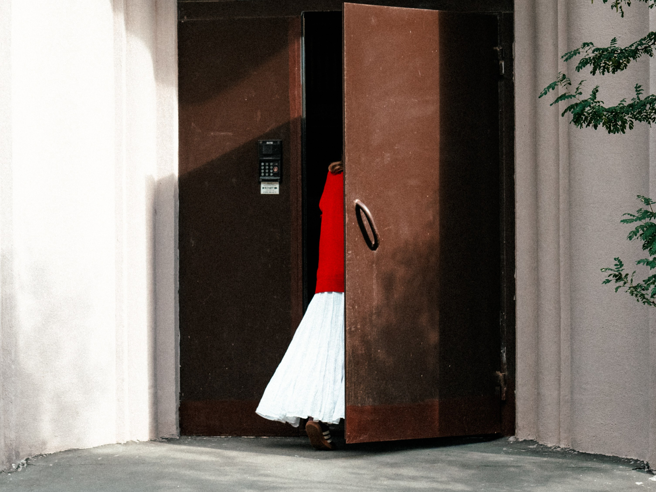 Street. Если ты на Земле — звони