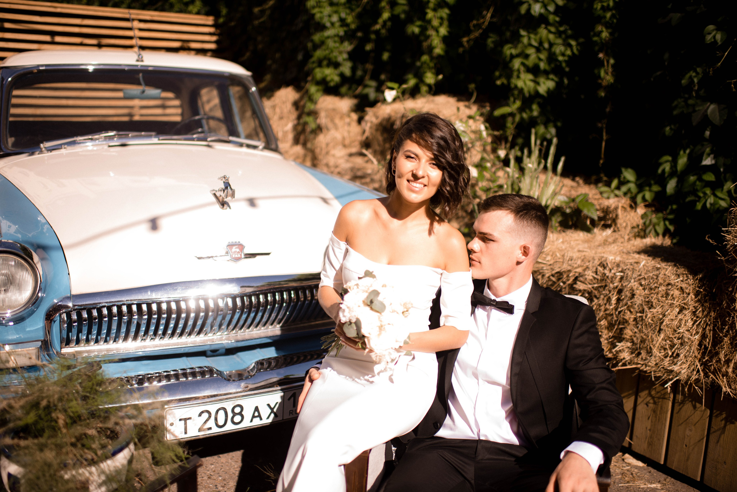 Айгуль и Юрий. Главная