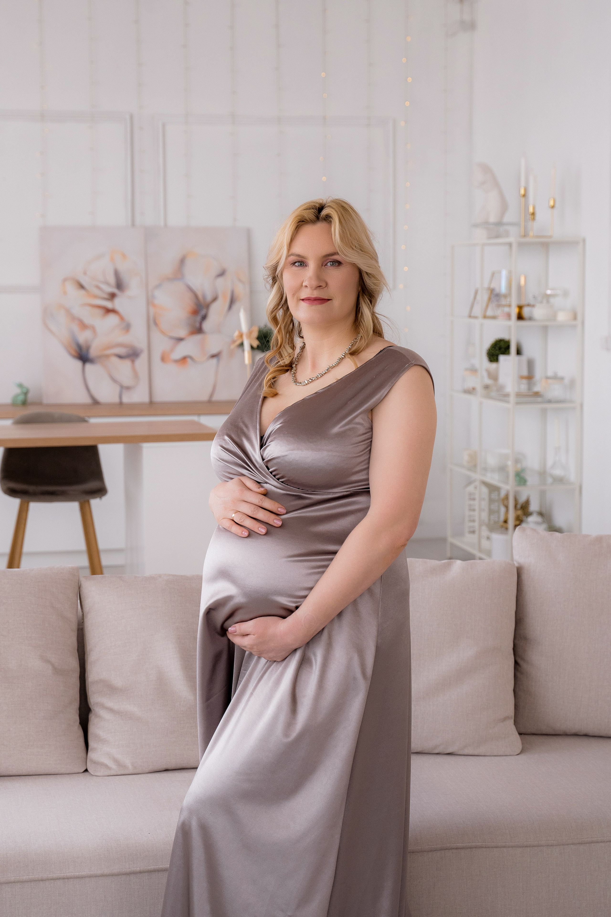 Платья для беременных. Фотостудия Малина в городе Улан-Удэ. Фотограф Ирина Жарникова