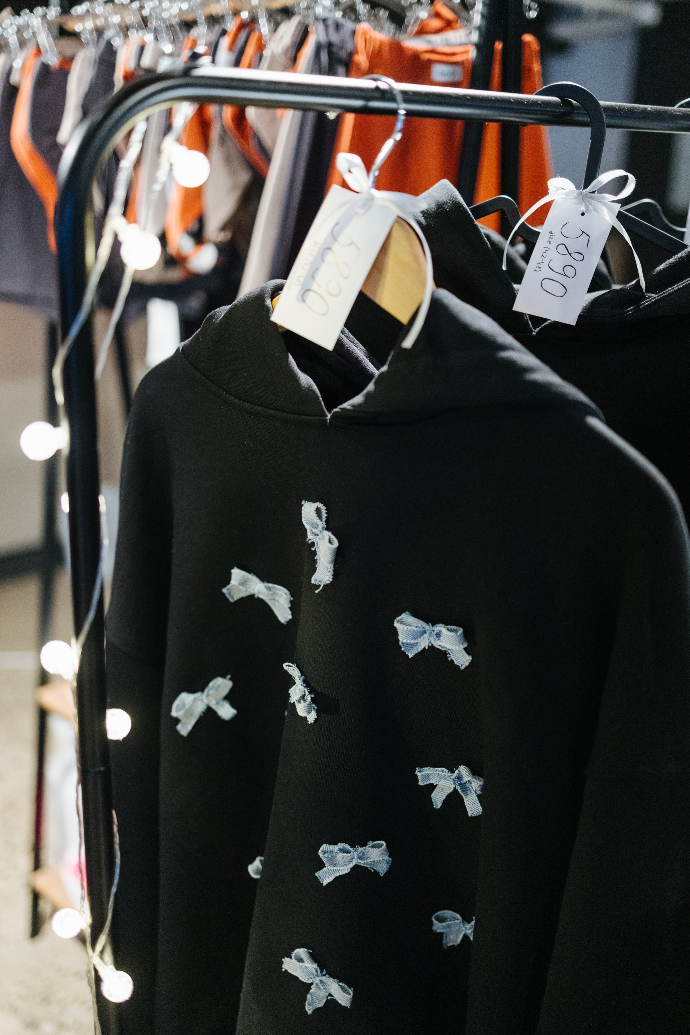 2–3 марта 2024 в пространстве «Три вокзала. Депо» / День 1 / фото Валерий Белобеев. Фотоотчеты «Ламбада-маркета»