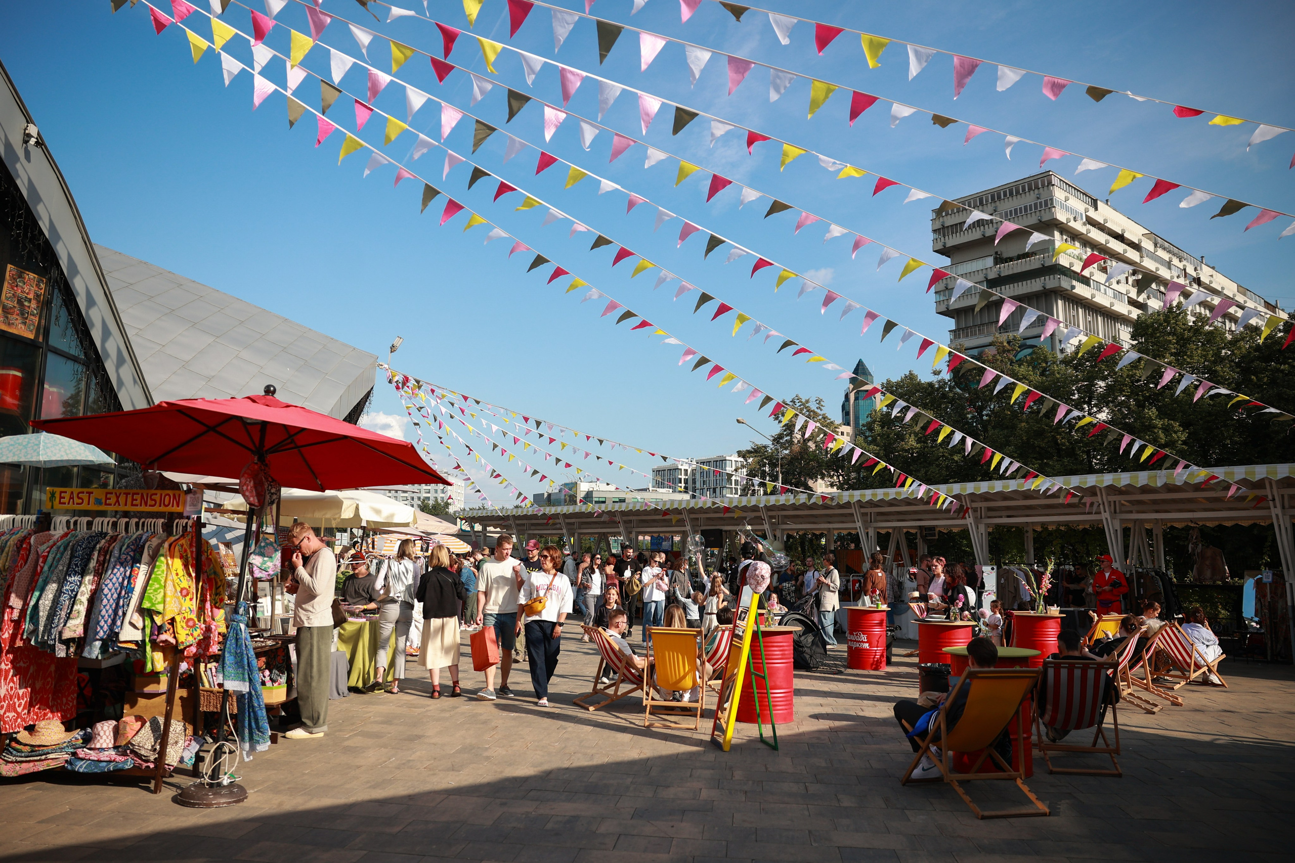 9–10 августа 2025 на Даниловском рынке / День 2 / фото Саша Жукова. Фотоотчеты «Ламбада-маркета»