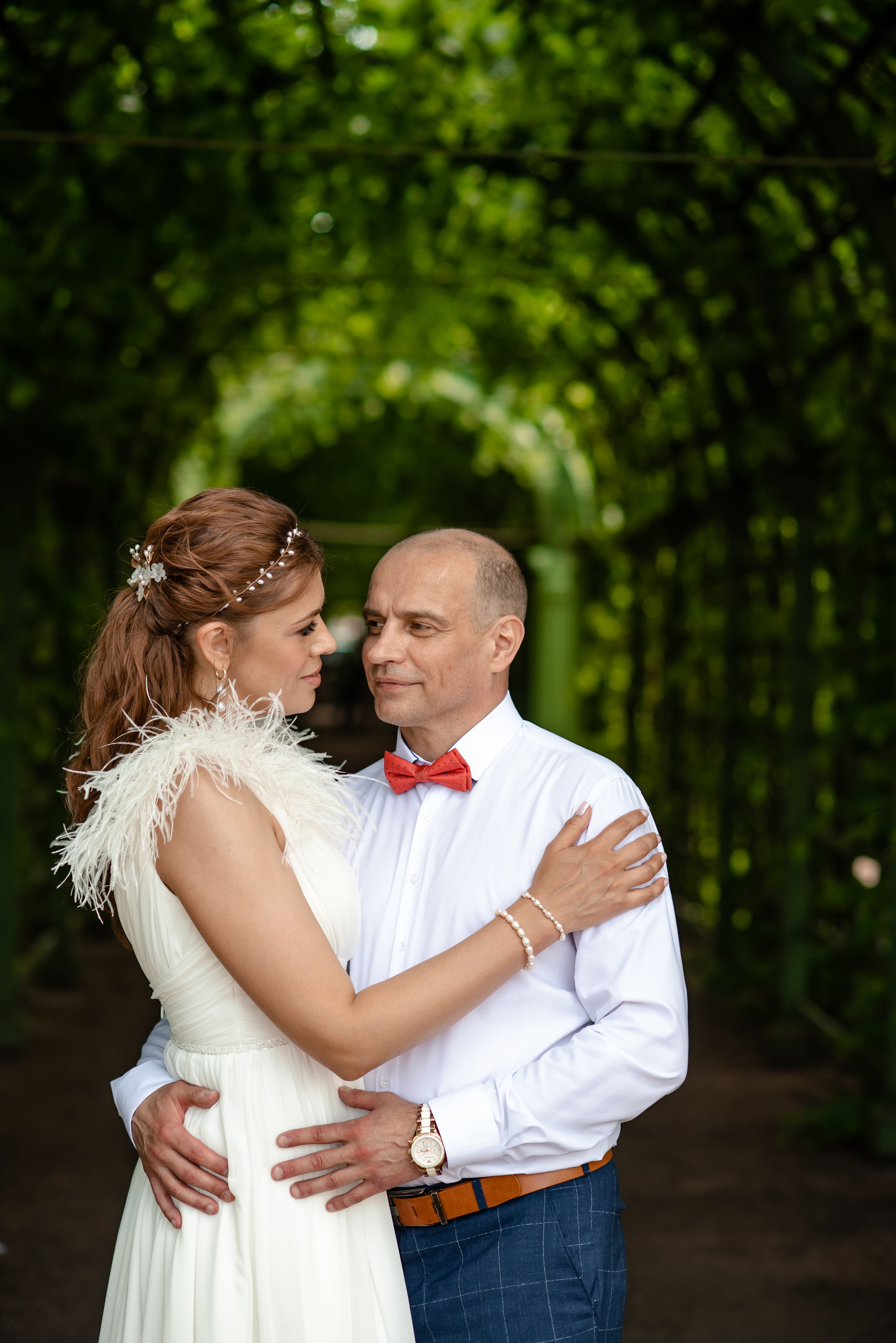 Свадебный день в Петербурге. Анастасия Петрович фотограф, фотокорреспондент в Москве и Санкт-Петербурге. Фотосъёмка репортажа, мероприятия, корпоративная съёмка, контент
