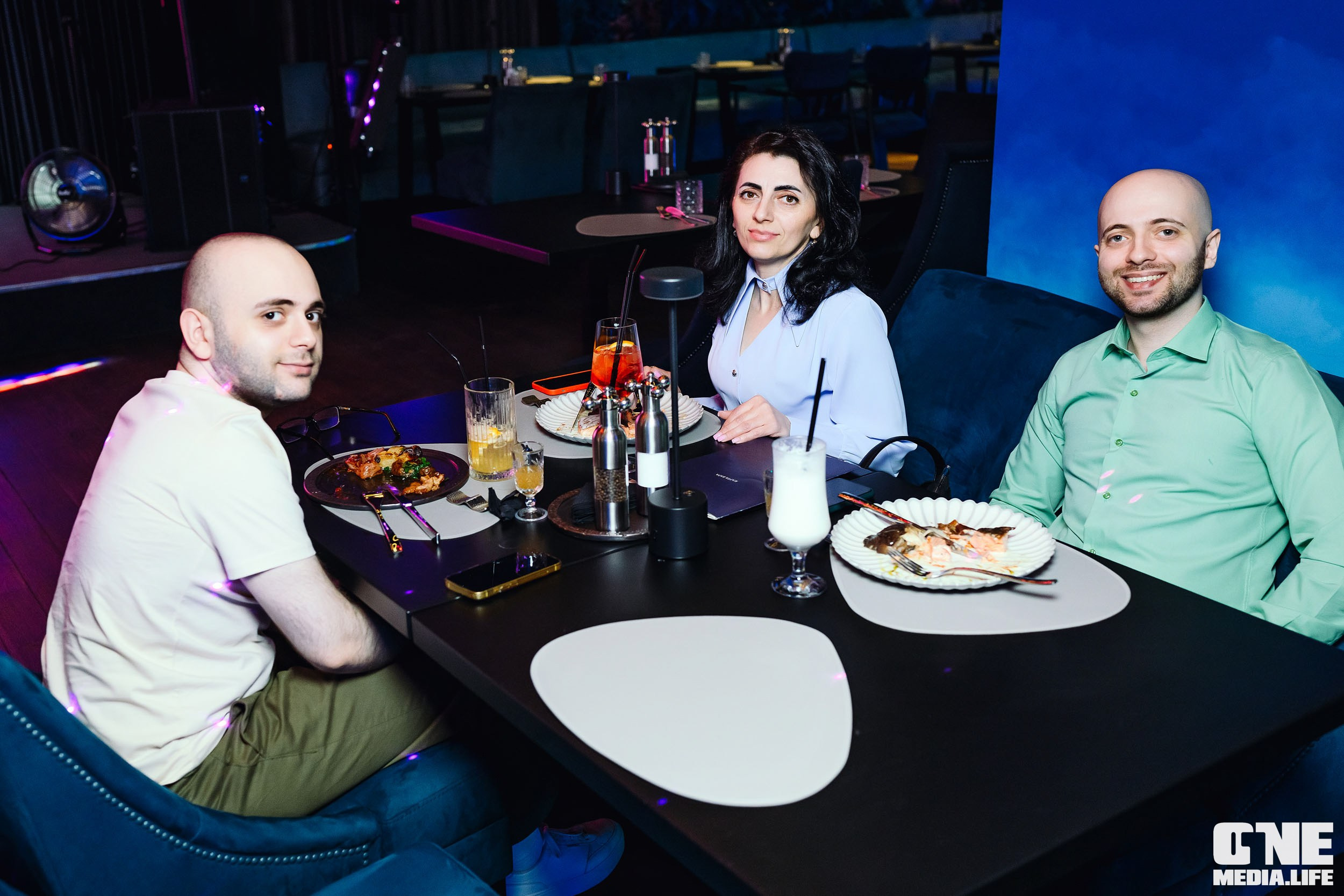 Фоторепортаж с вечеринки в Океане. One Media Life: фоторепортажи, фотоотчеты с мероприятий и заведений