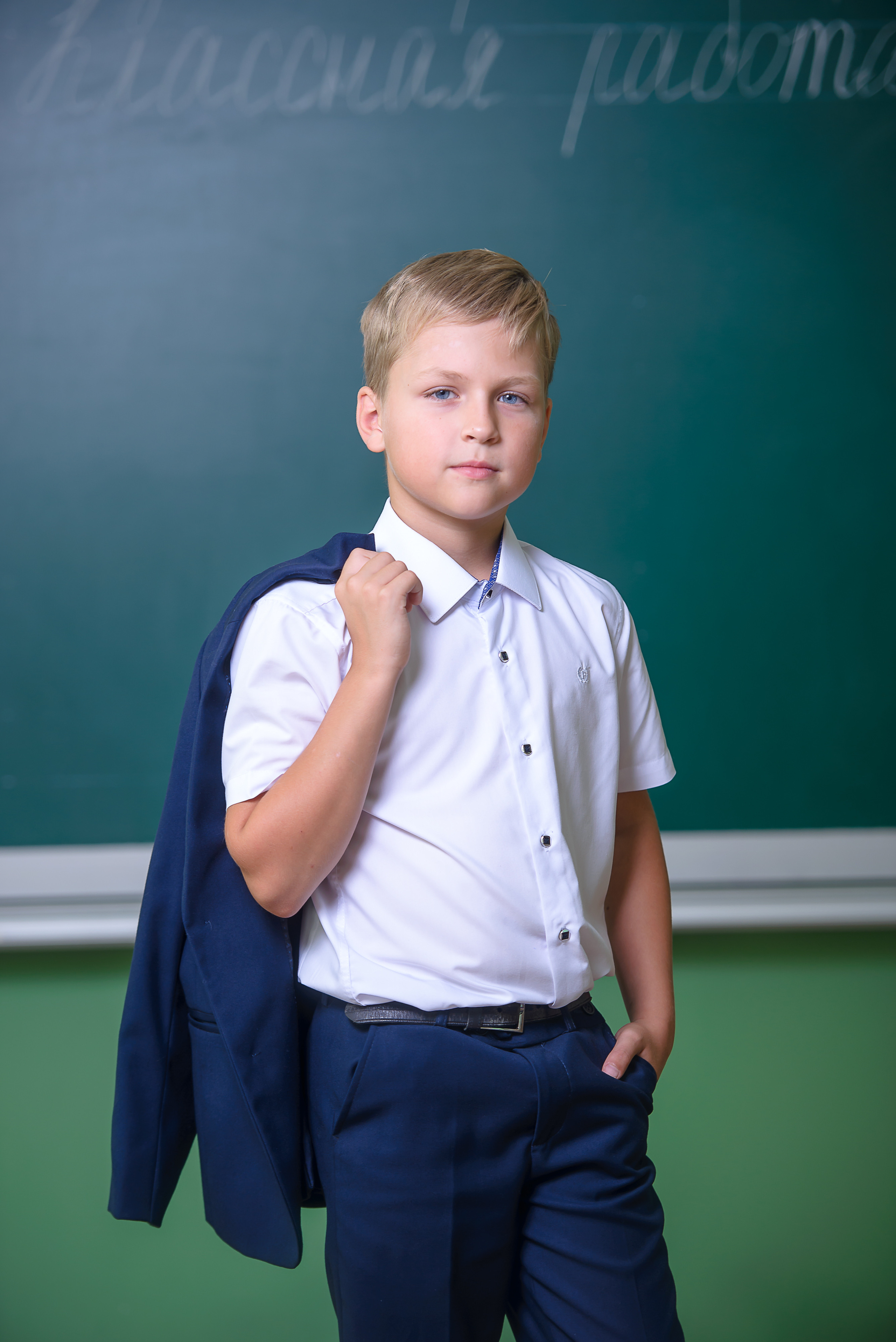 выпускной альбом, выпускные альбомы,  Севастополь, в Севастополе, виньетка, общая фотография класса, фотосъемка утренников, фотосъемка в детском саду, фотограф на выпускной, фотосессия в школе, в детском саду, подготовка ЕГЭ Севастополь, ОГЭ Севастополь, фотограф на 1 сентября