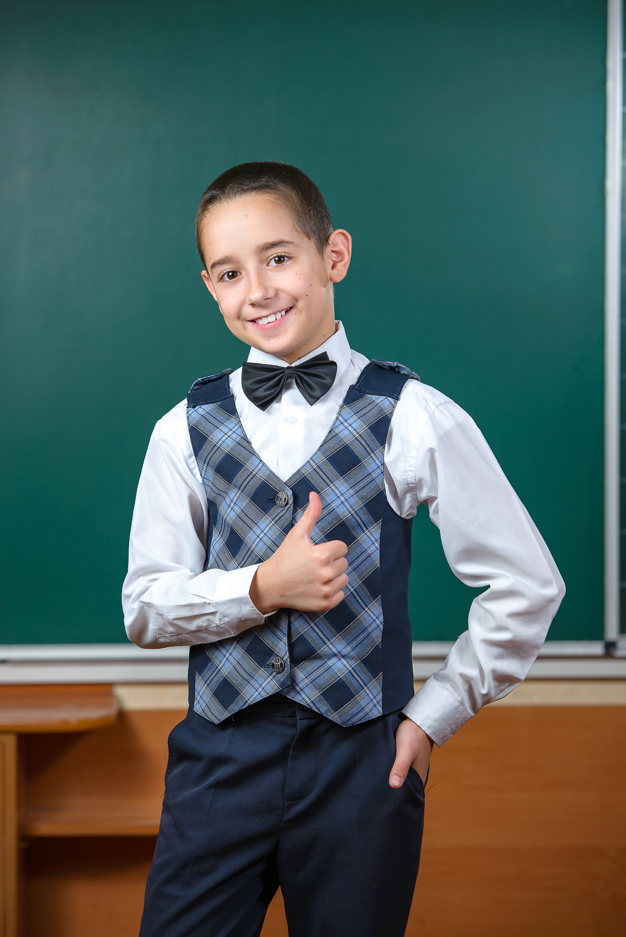 выпускной альбом, выпускные альбомы,  Севастополь, в Севастополе, виньетка, общая фотография класса, фотосъемка утренников, фотосъемка в детском саду, фотограф на выпускной, фотосессия в школе, в детском саду, подготовка ЕГЭ Севастополь, ОГЭ Севастополь, фотограф на 1 сентября