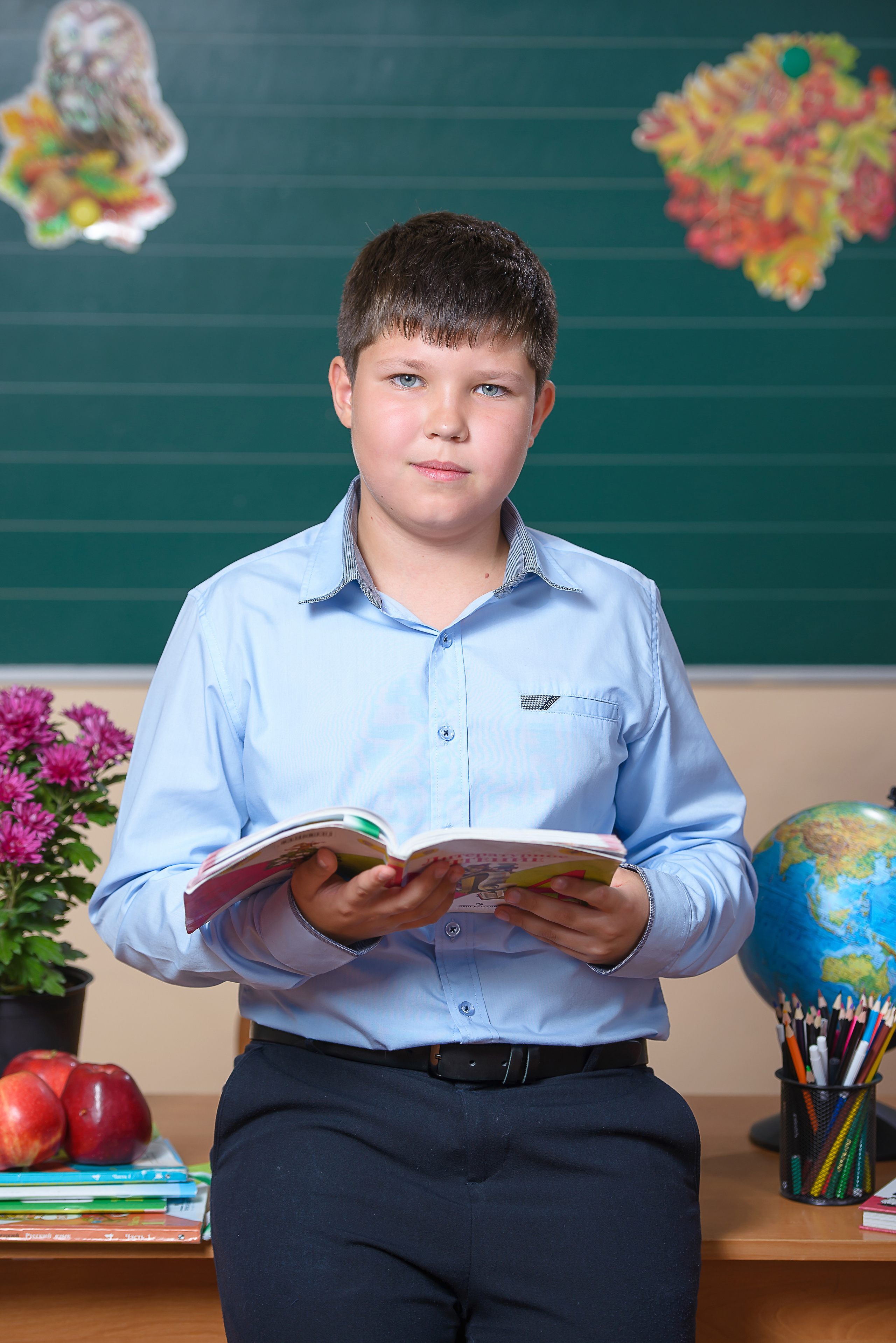 выпускной альбом, выпускные альбомы,  Севастополь, в Севастополе, виньетка, общая фотография класса, фотосъемка утренников, фотосъемка в детском саду, фотограф на выпускной, фотосессия в школе, в детском саду, подготовка ЕГЭ Севастополь, ОГЭ Севастополь, фотограф на 1 сентября