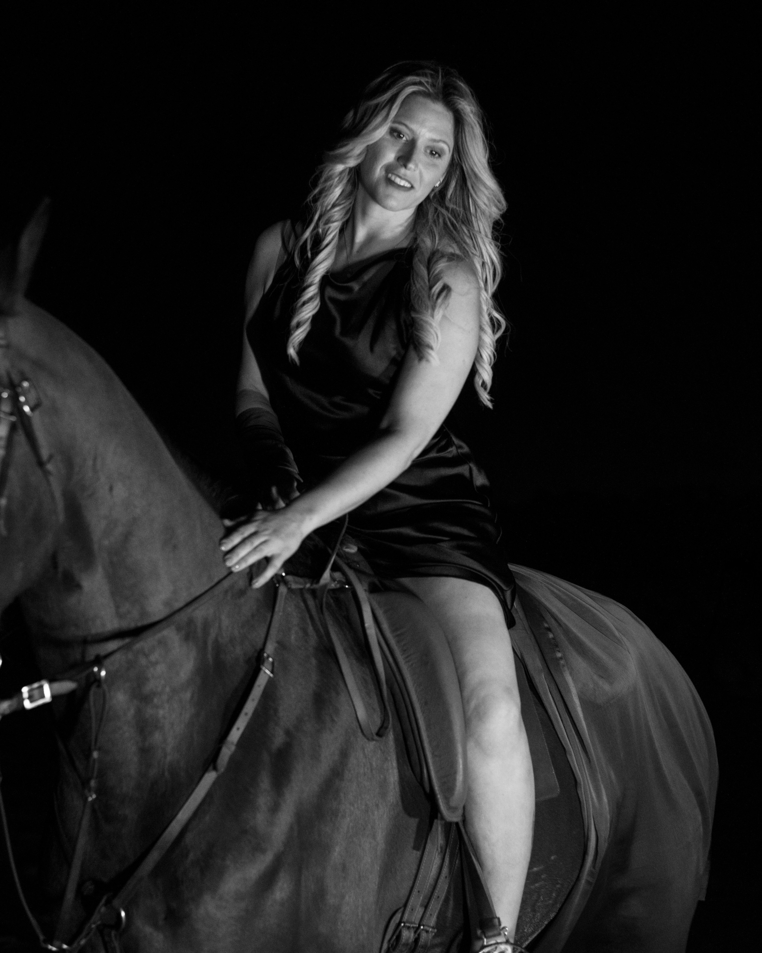 MOTHER’S DAY. Anastasiia Antoniuk portrait, family and couple photographer, Portugal