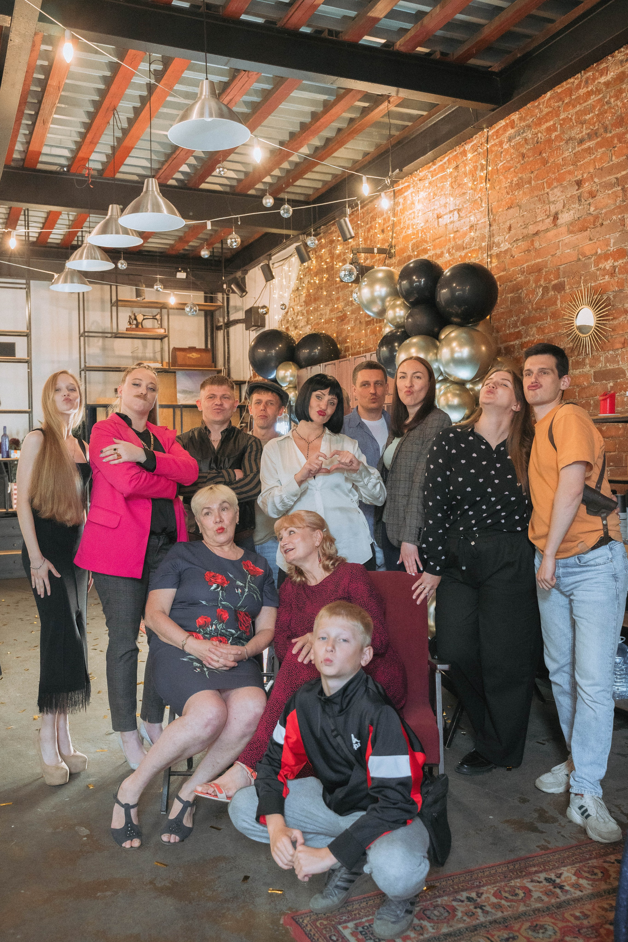 Вечеринка в стиле 90х. ALISON FILMS