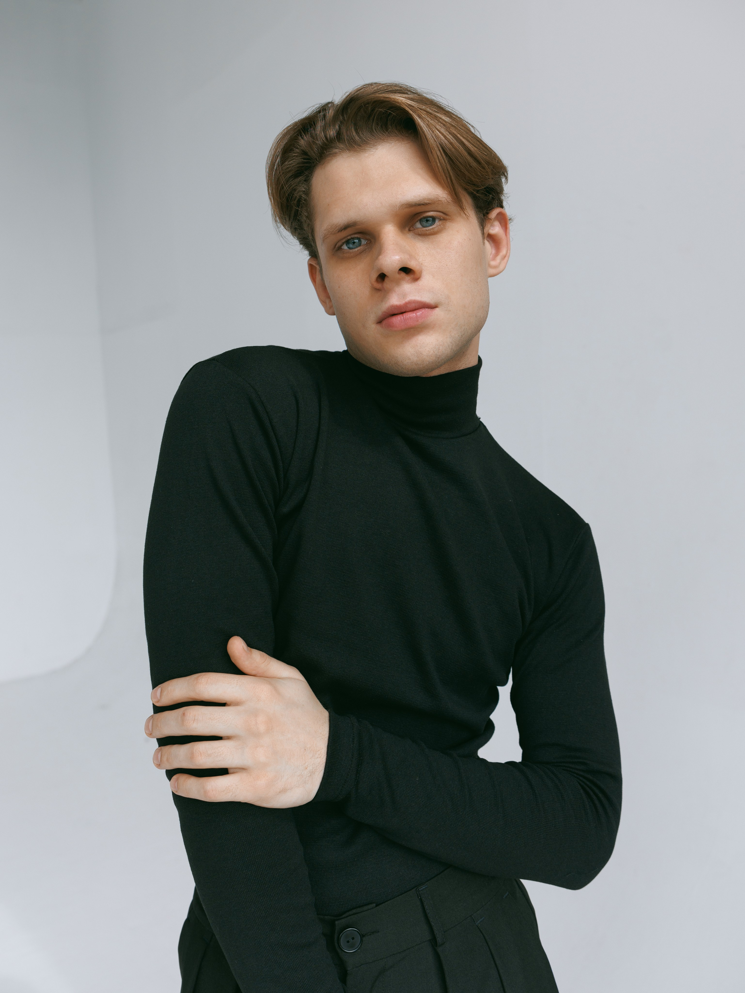 МУЖСКОЙ ПОРТРЕТ. Портретный фотограф в Москве — Янка Шемшурова