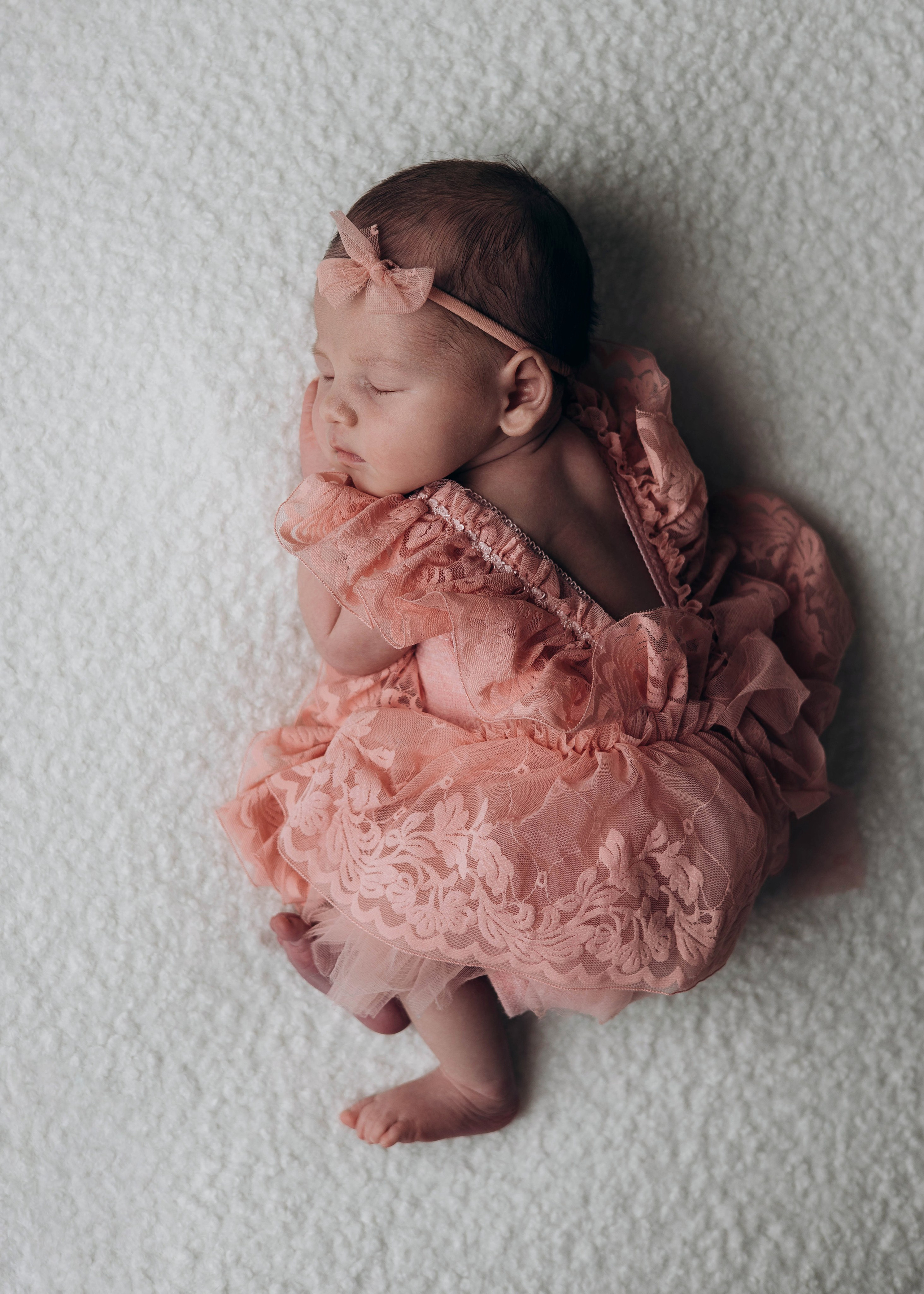 НОВОРОЖДЕННЫЕ МАЛЫШИ. Фотосессия новорожденных в Москве и Московской области