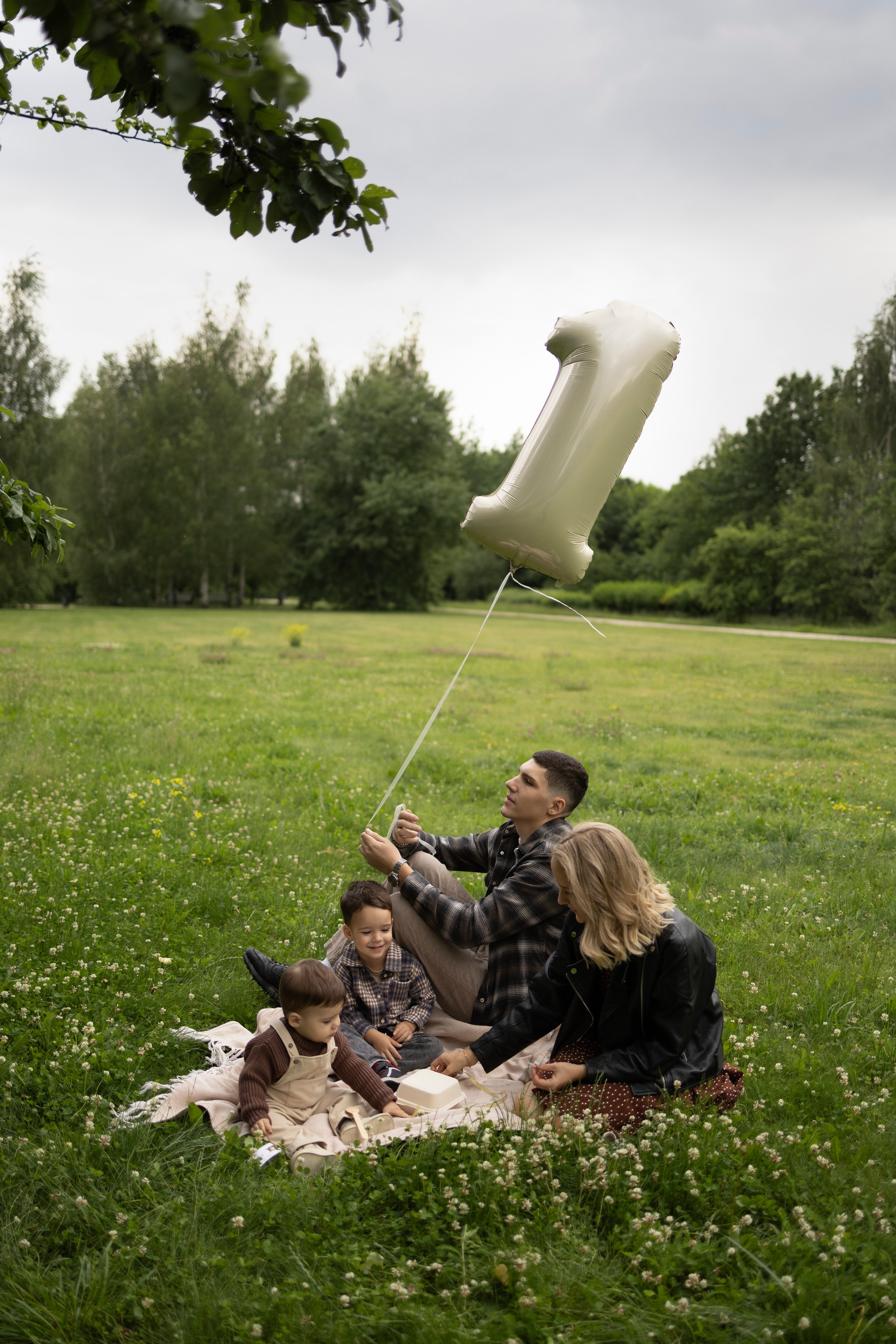 Кирилл, Катя, Мирон и Леон. Семейный и детский фотограф в Москве Анастасия Мурга