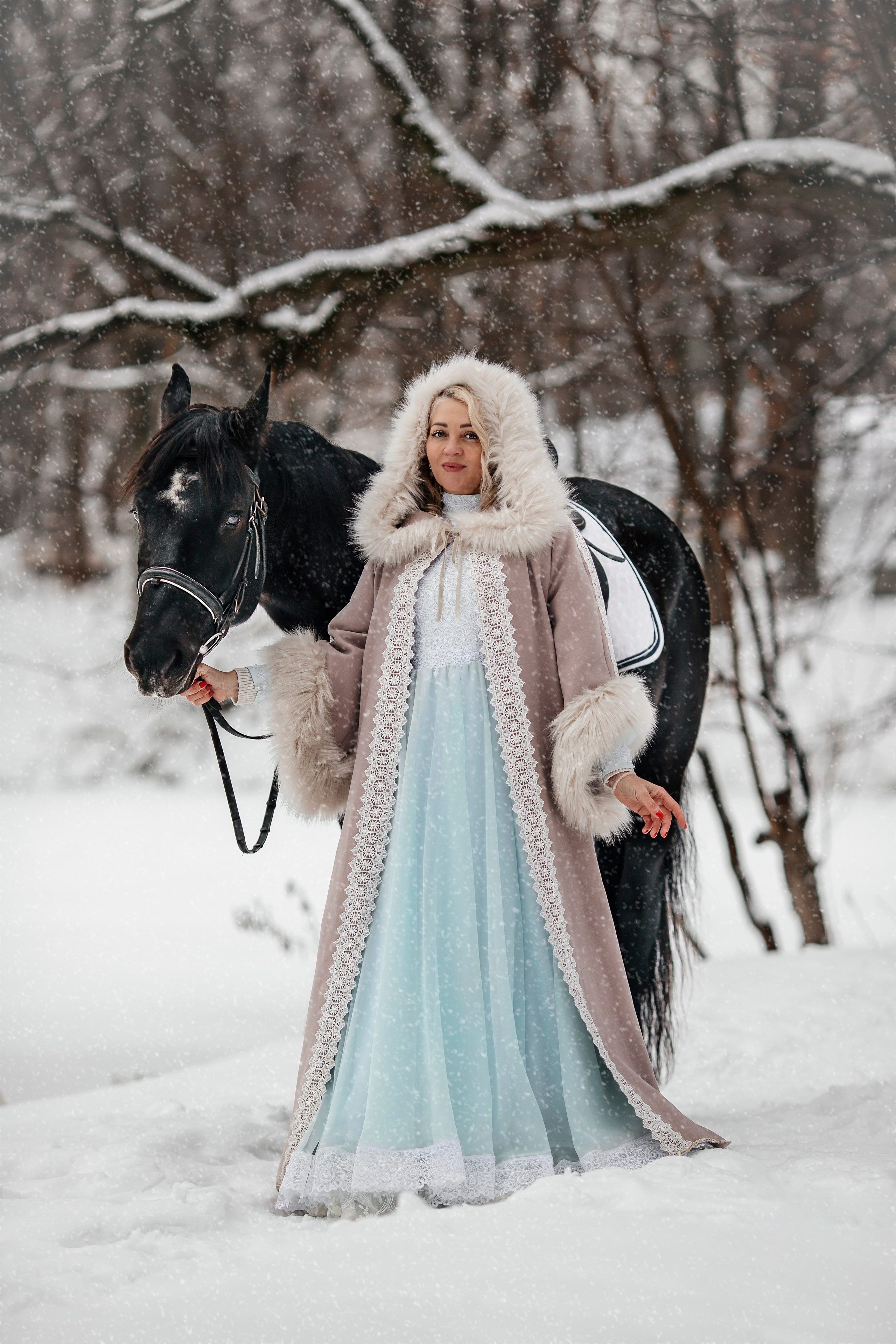 Съемки с лошадьми. Семейный фотограф Москва и область Дербунова Елена