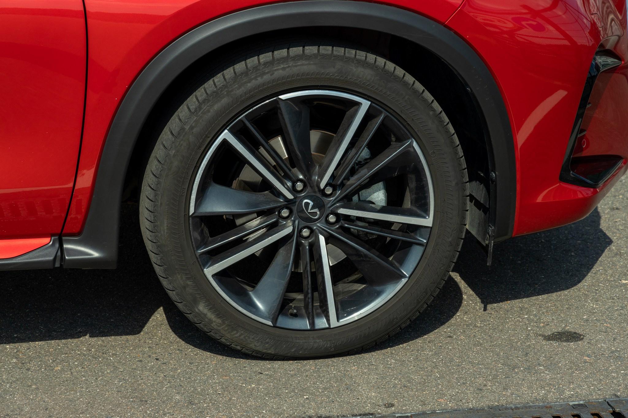 Infiniti QX55. Репортажный, семейный и студийный фотограф в Москве Демин Алексей