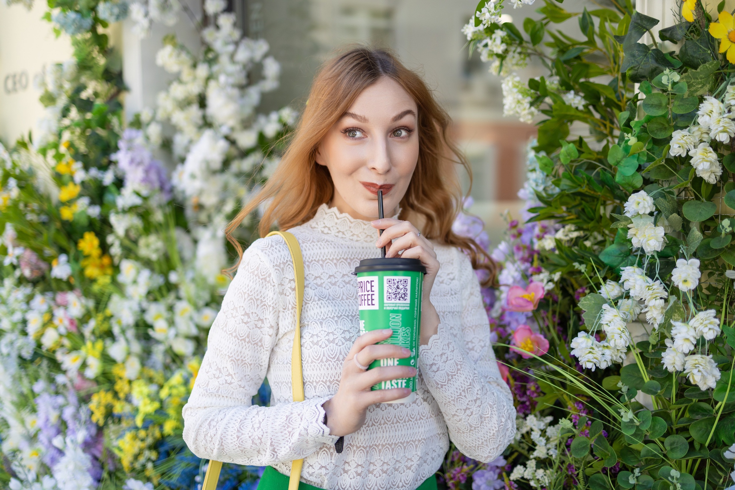 Весенняя прогулка с Еленой по Патриаршим. Репортажный, семейный и студийный фотограф в Москве Демин Алексей