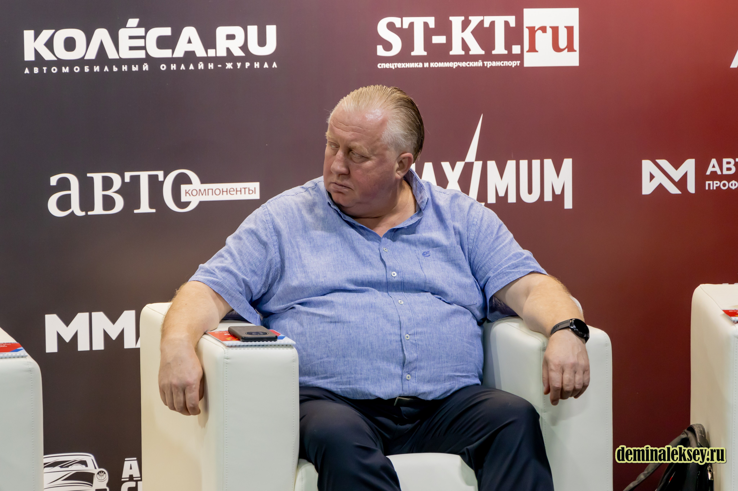 Chinese Motor Show 2024. Репортажный, семейный и студийный фотограф в Москве Демин Алексей