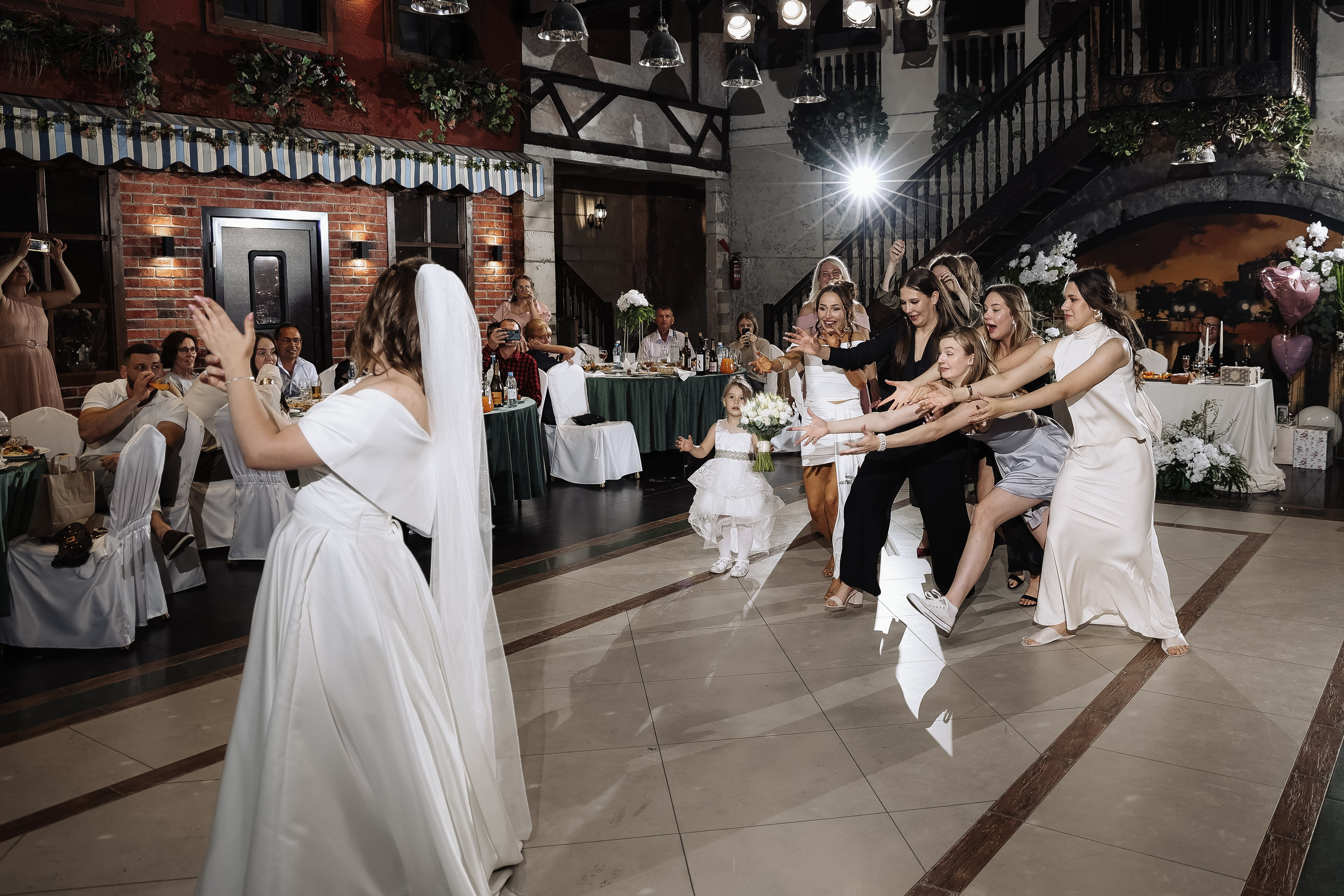 Виктория & Владимир. Свадебный фотограф в Омске Игорь Нестеров