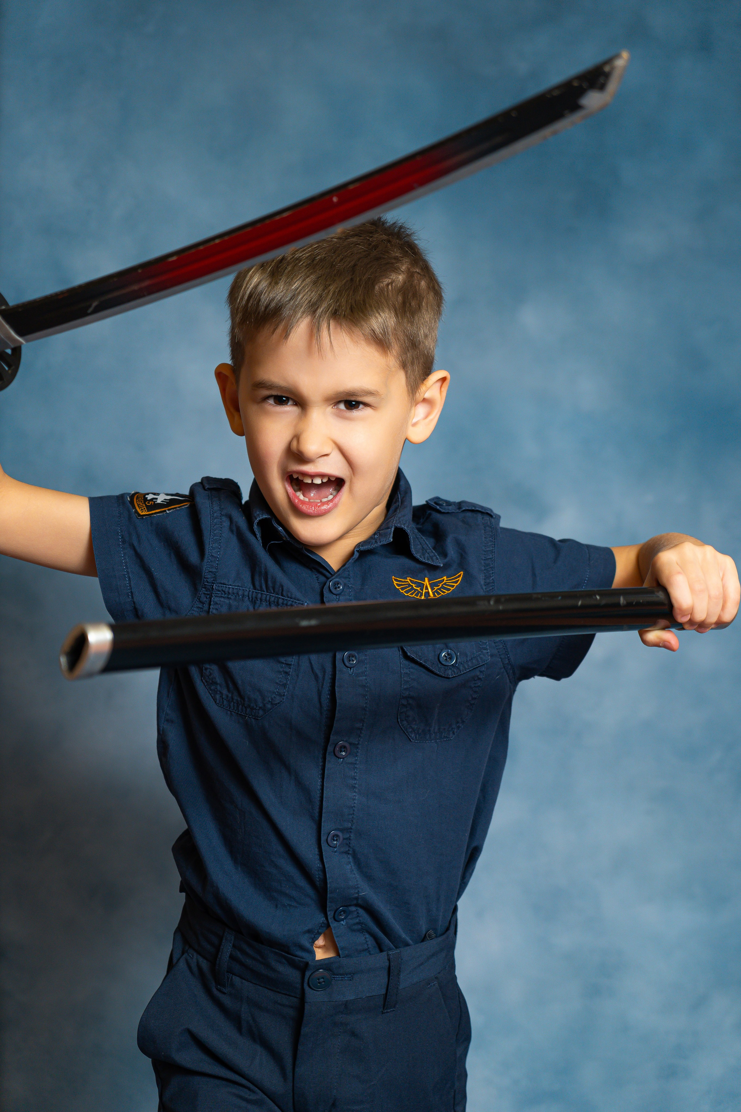 Выпускные альбомы. Akhmadeevmedia.ru