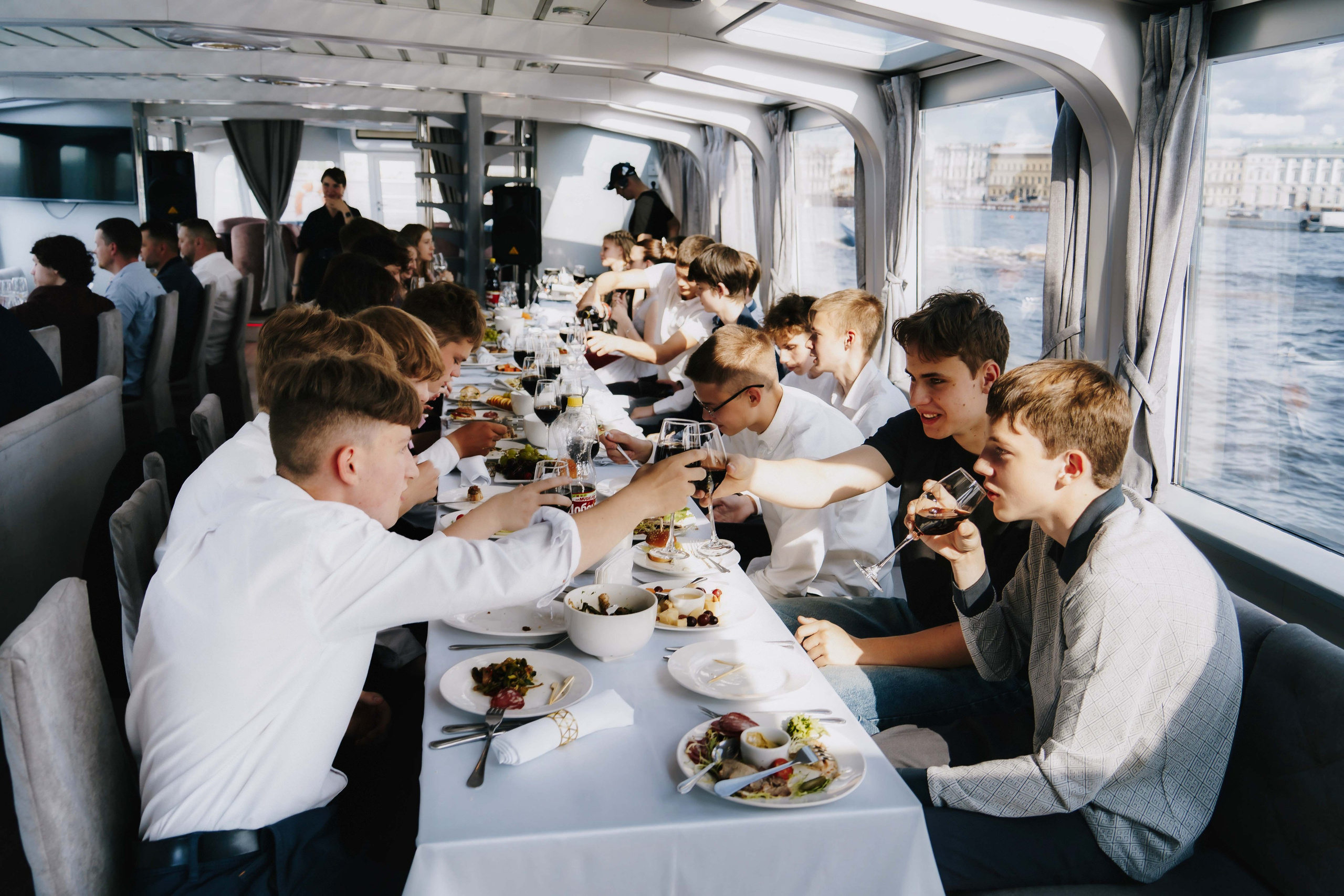 Выпускной 9В. Свадебный и семейный фотограф в Санкт-Петербурге Виктор Голубев