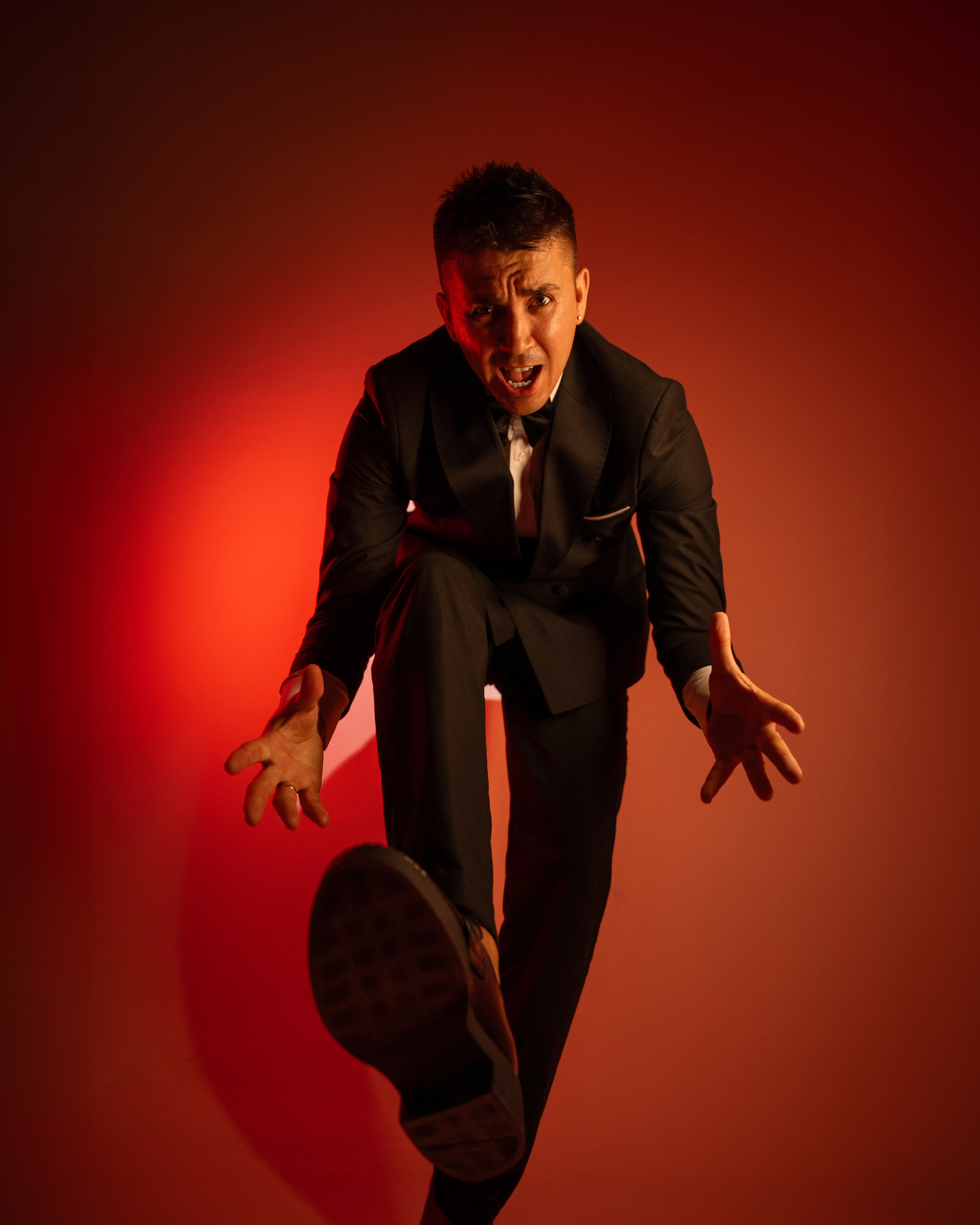 ИЛЬЯС. ВЕДУЩИЙ. Портретный фотограф в Павлодаре Руслан Насыров