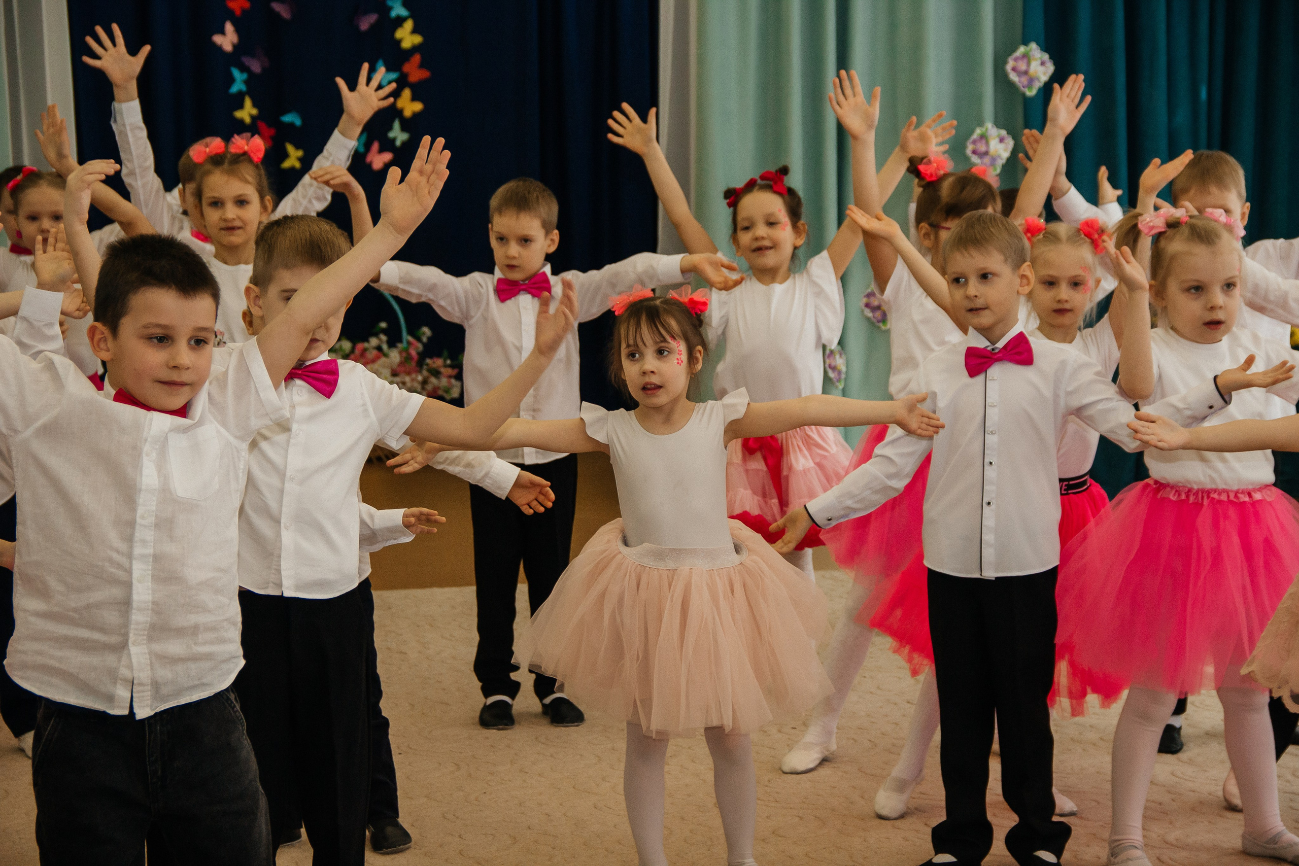 Садик утренник к 8 марта. Фотограф в Екатеринбурге Катерина Березина