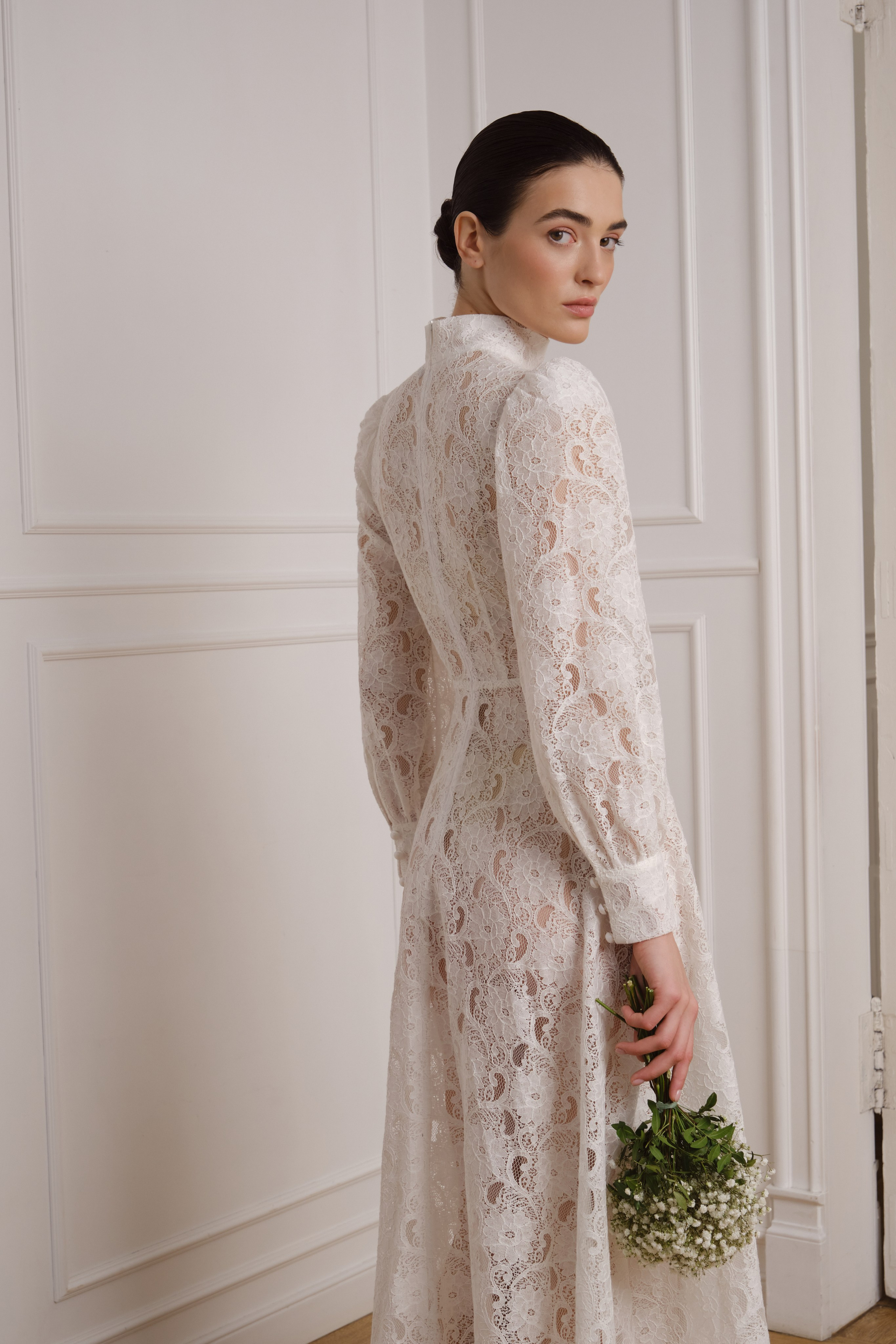 BELOE ZOLOTO SUMMER'25 LOOKBOOK. Фотограф Александра Емельянова