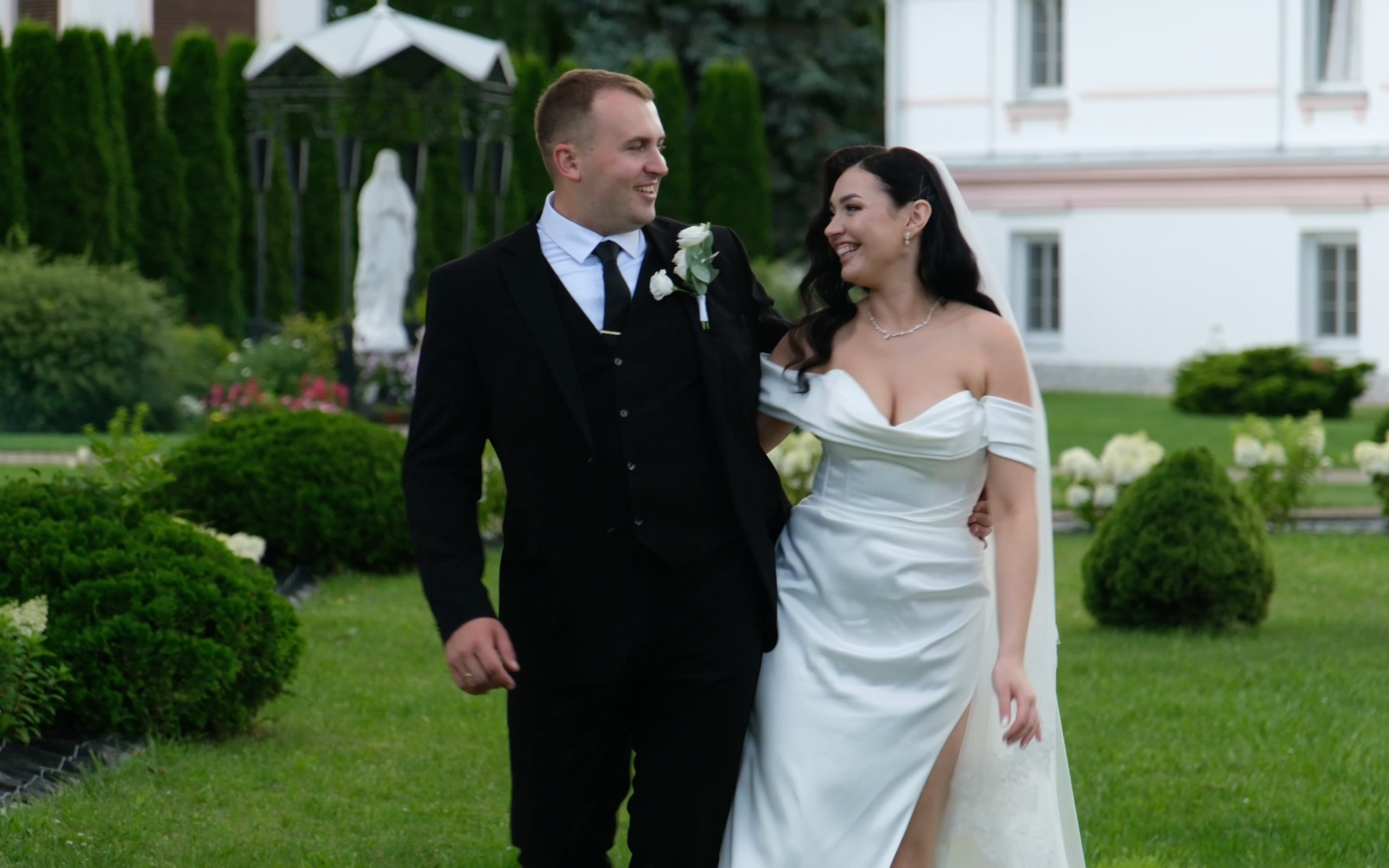 Алексей и Марта. Репортажный видеограф Илья Сухоносиик