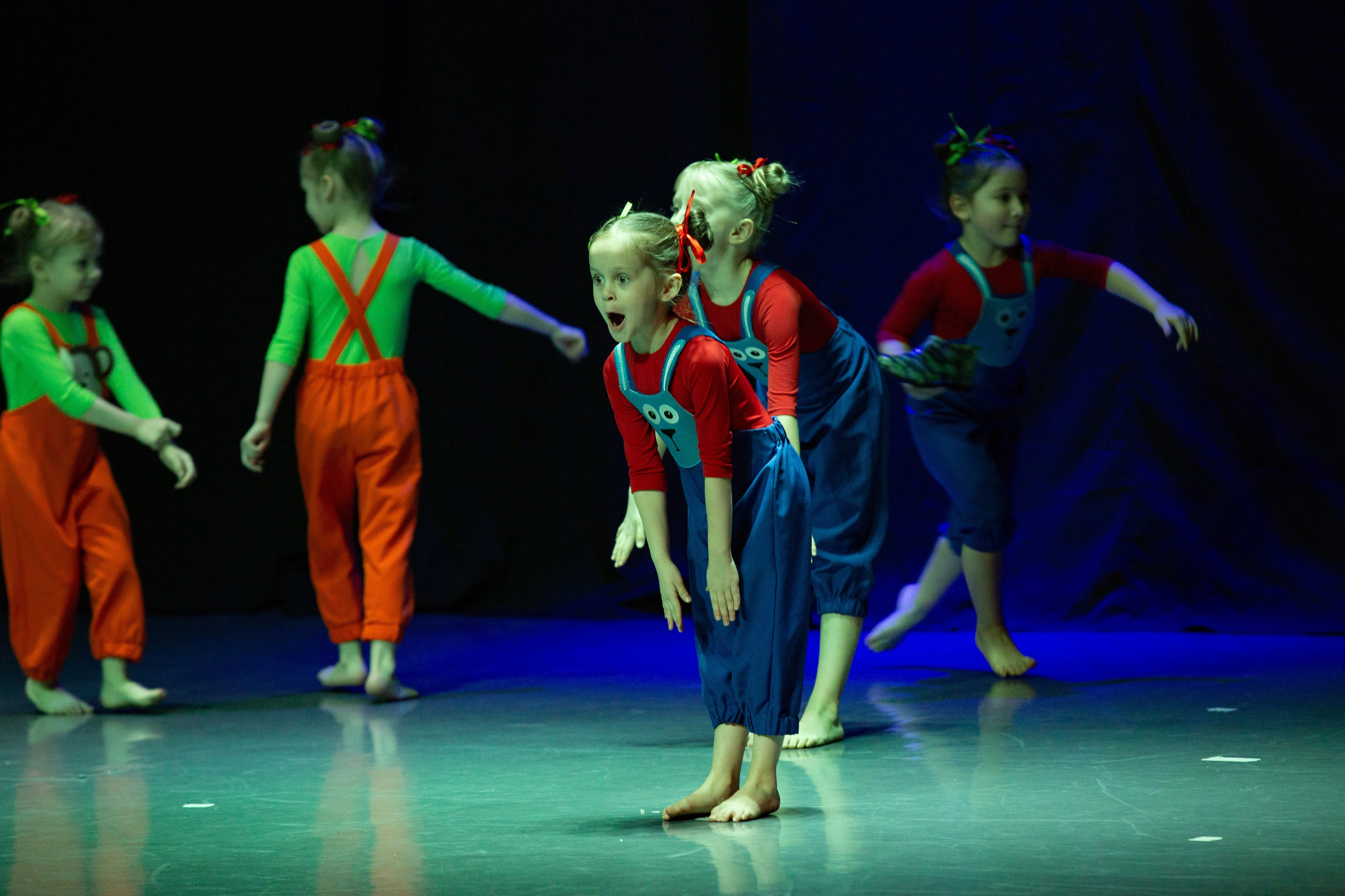 Съёмка мероприятий. Выпускной альбом в Реутово для школ и детских садов