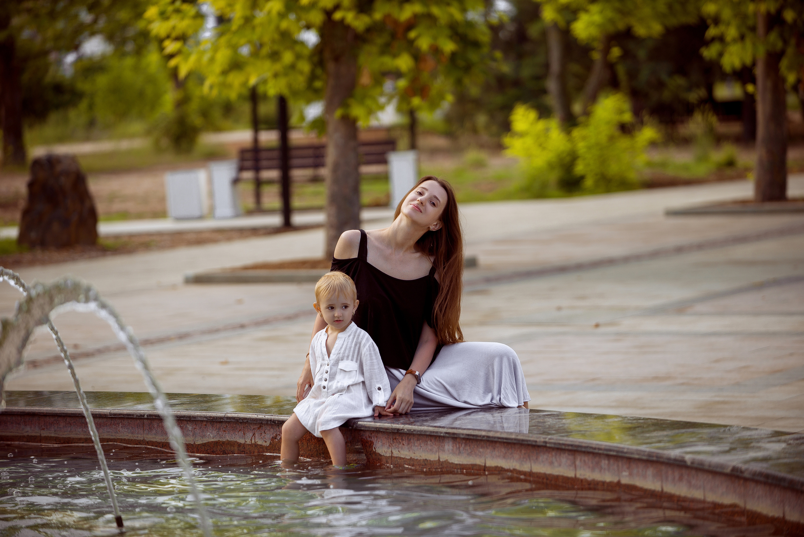 Семейная фотосессия в парке Победы в Севастополе. Фотограф в Севастополе Погребняк Александра. Уточнить, зарезервировать дату для фотосъемки +79788481042