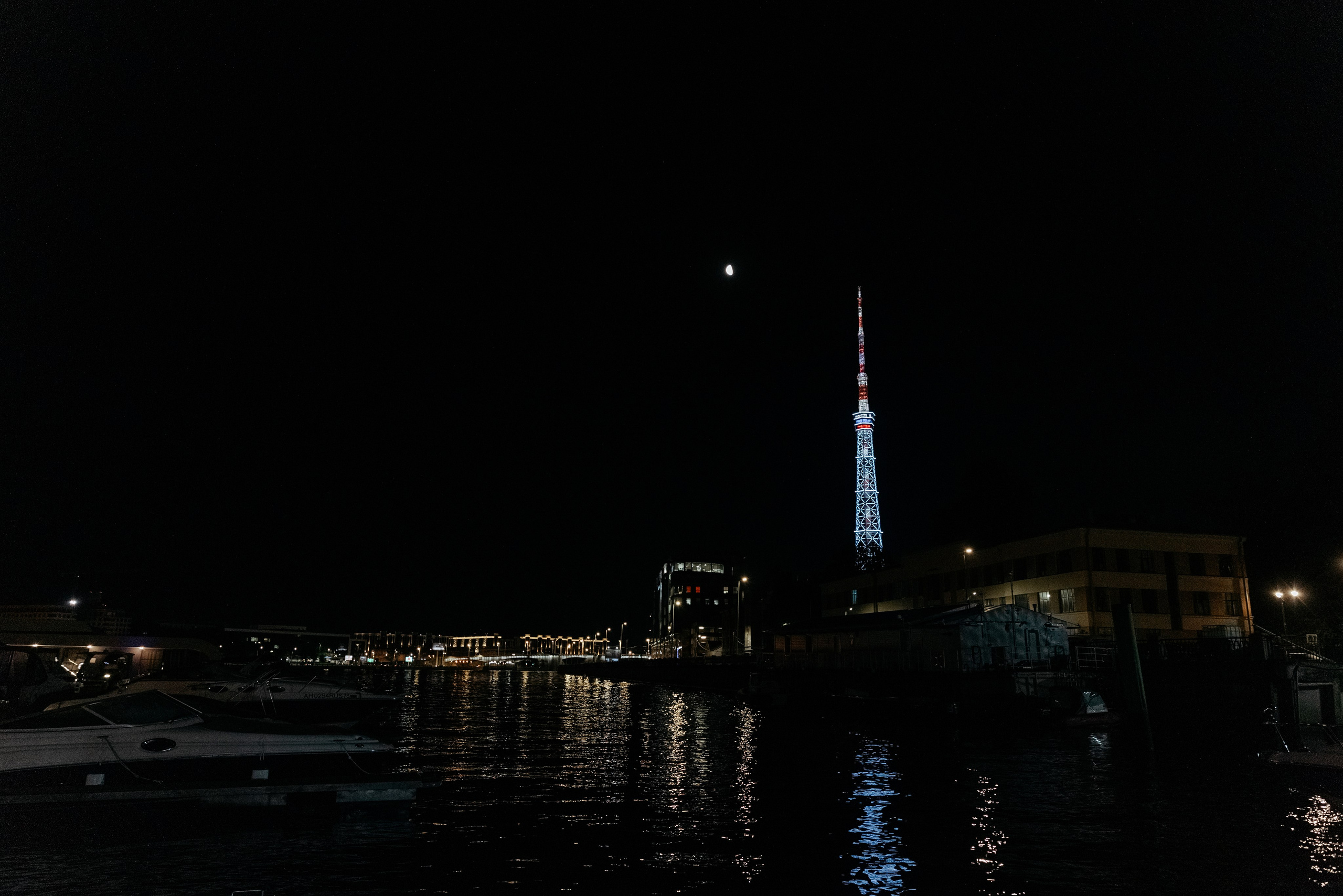 L’amore passa sette muri. Свадебный и репортажный фотограф в Санкт-Петербурге