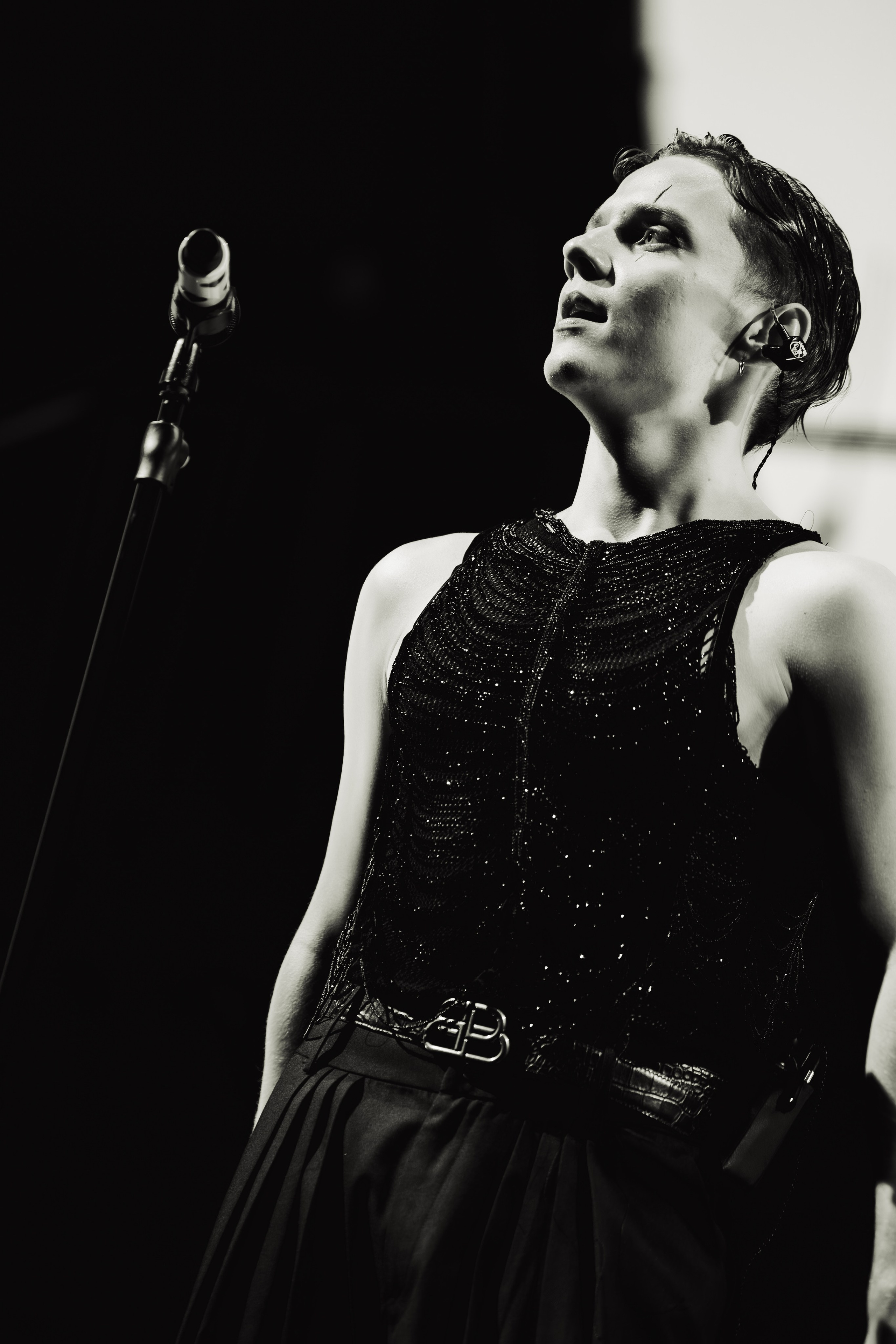 ВАНЯ ДМИТРИЕНКО В МЕГАСПОРТЕ 07.11.25. Концертный и репортажный фотограф в Москве и Санкт-Петербурге Мария