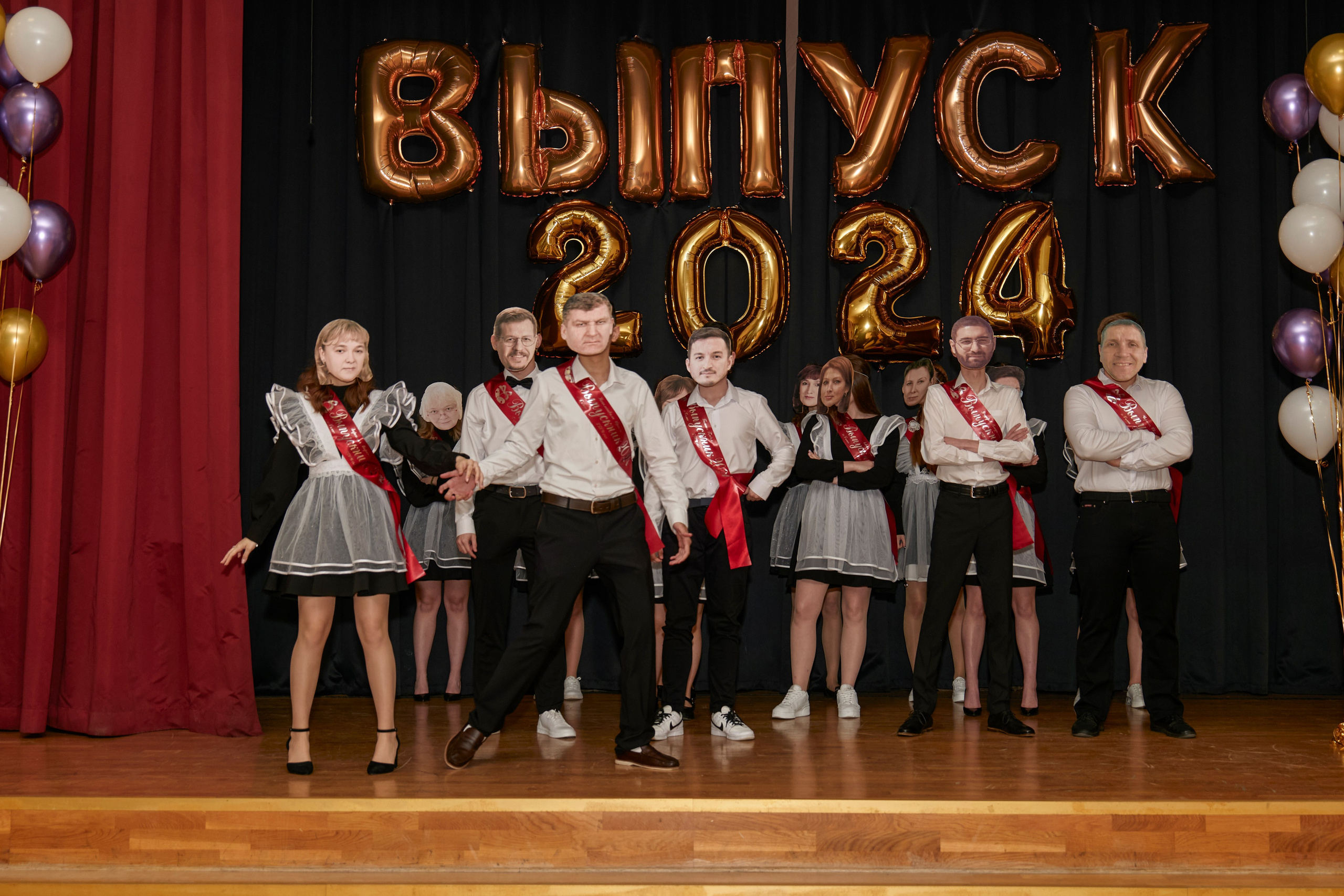 Последний звонок школа 1413. Детский и семейный фотограф г. Москва Оксана Катаджи