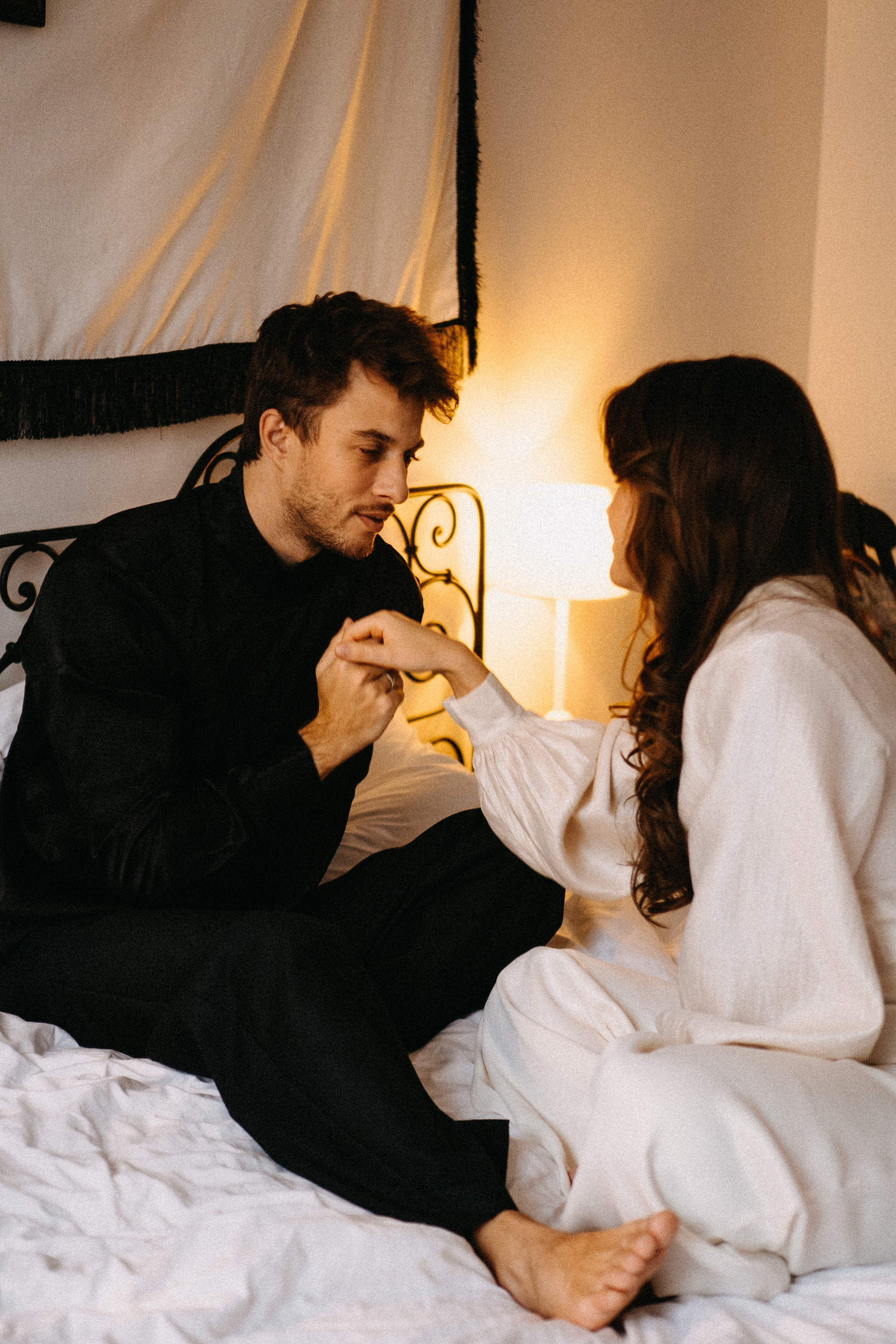 СБОРЫ ЖЕНИХА И НЕВЕСТЫ В УЮТНОЙ КВАРТИРЕ В ЦЕНТРЕ САНТК-ПЕТЕРБУРГА. Профессиональный фотограф, Санкт-Петербург — Виктория Богомолова