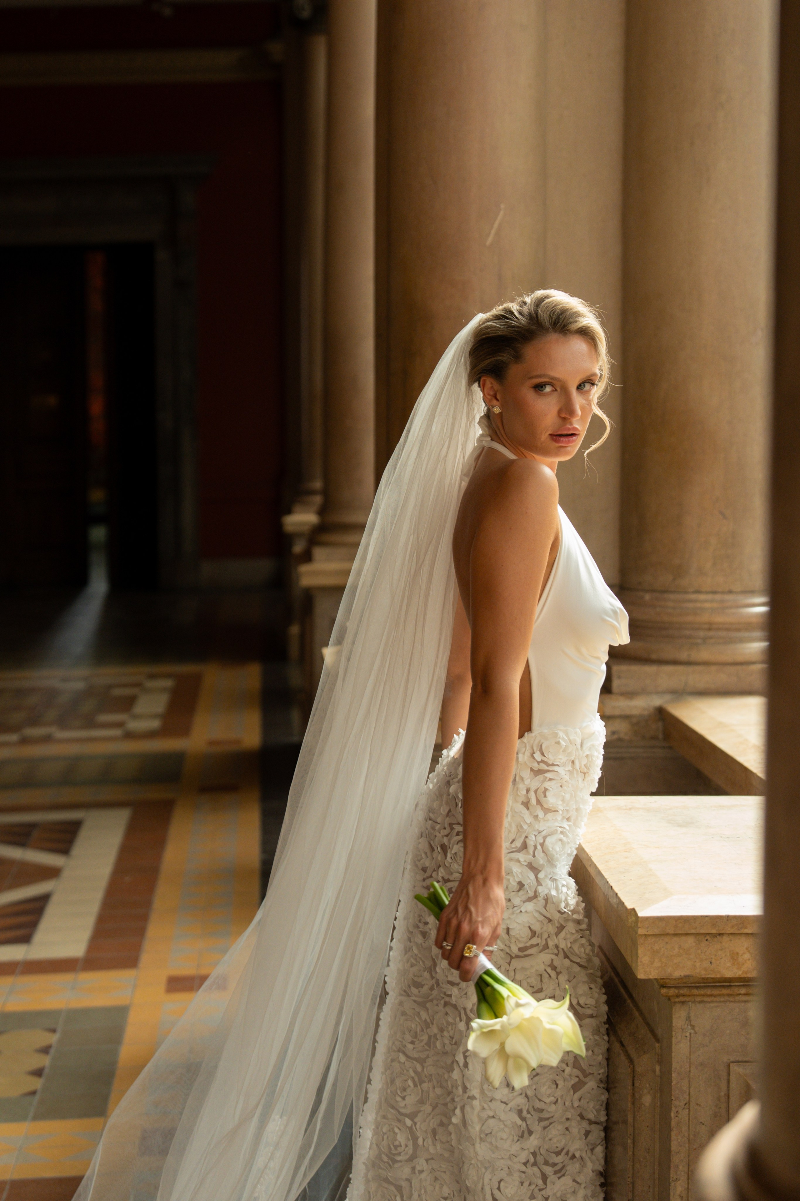 Свадебная фотосессия в Академии Штиглица в Петербурге. Свадебный фотограф в Москве Анна Полушина