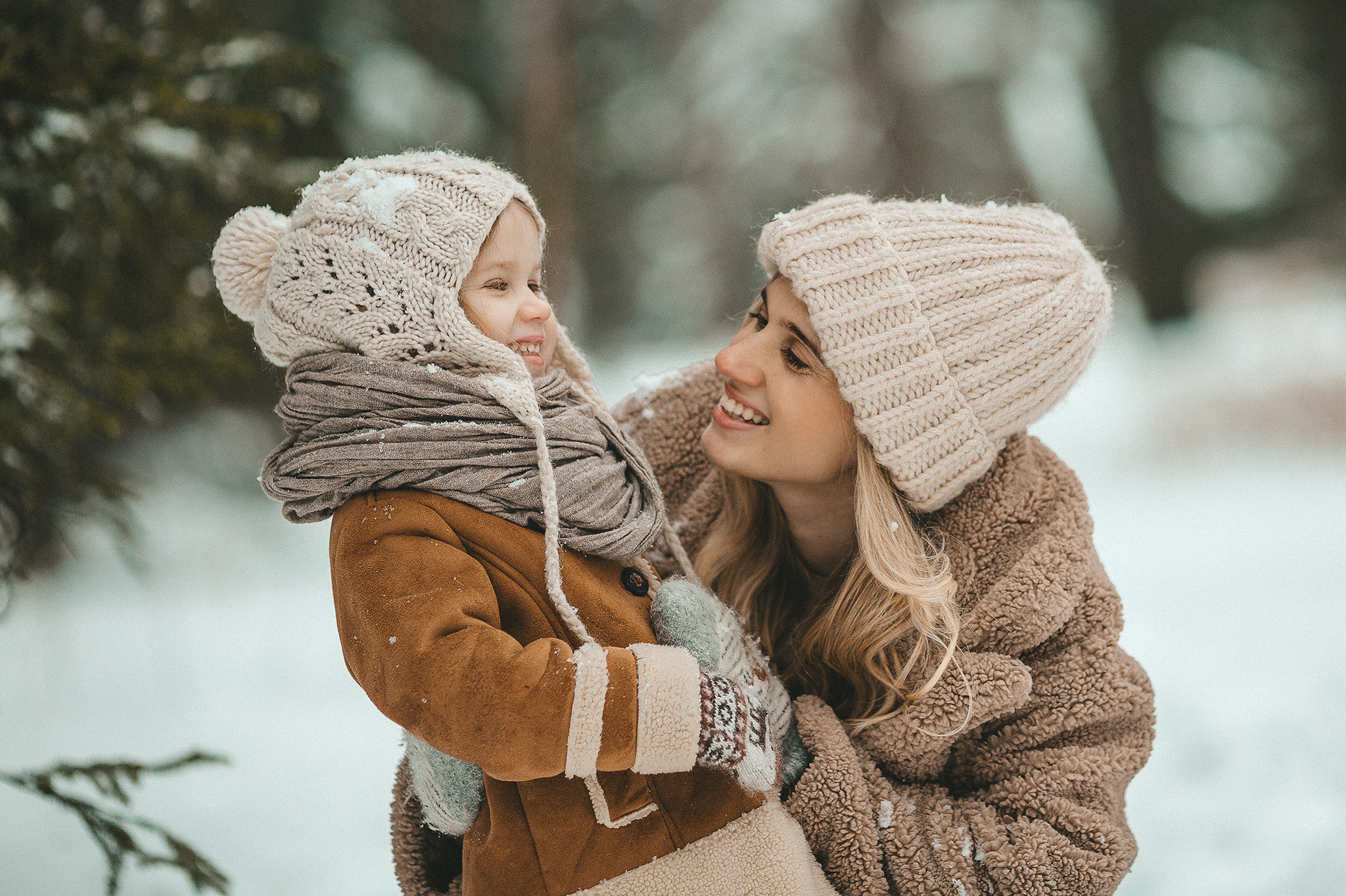 Таня и Тоня в Ботаническом саду. Семейный фотограф в Москве Марина Петра