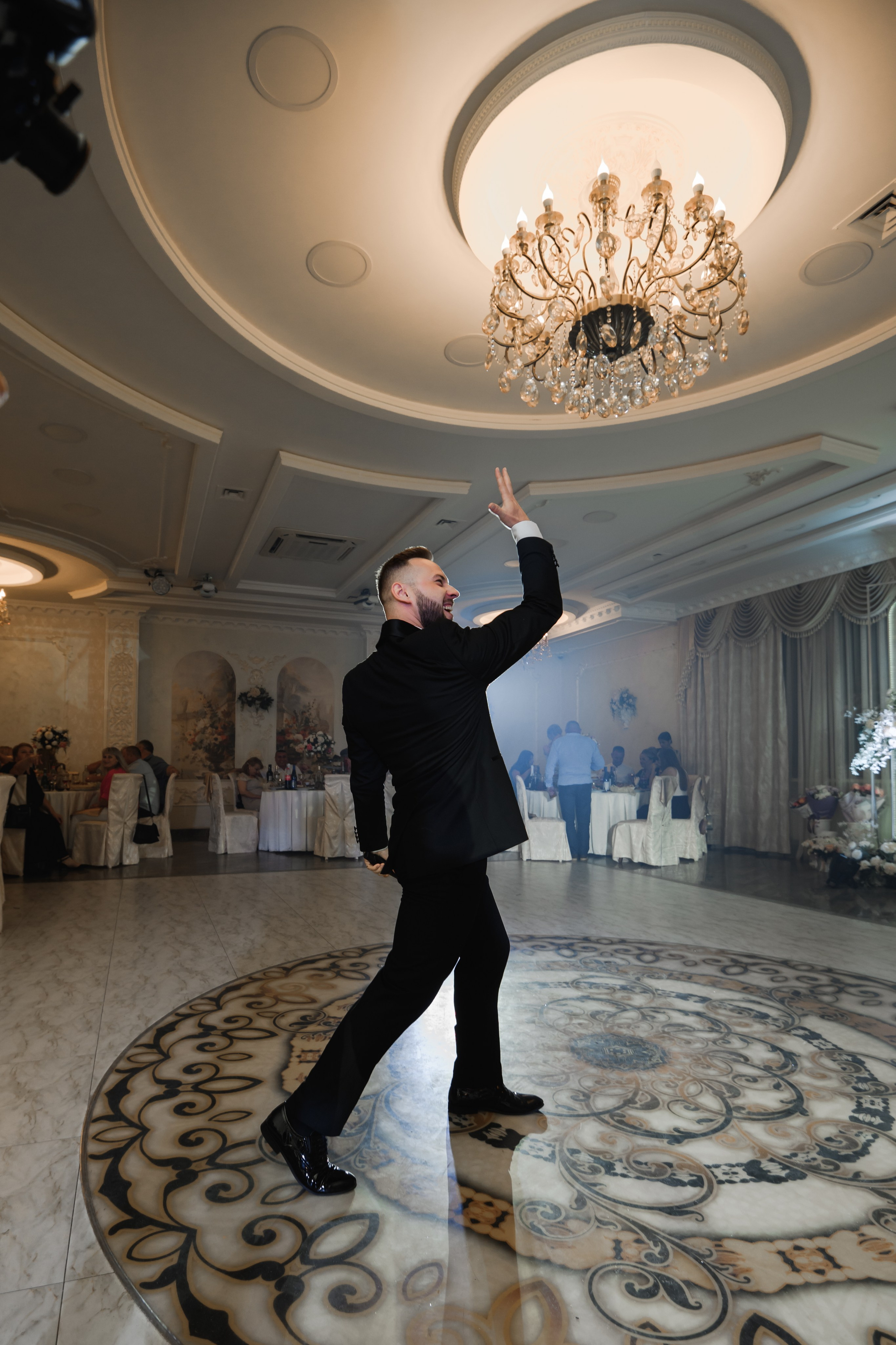 B & A. Свадебный фотограф в г. Астрахань. Так же выезжаю в другие города