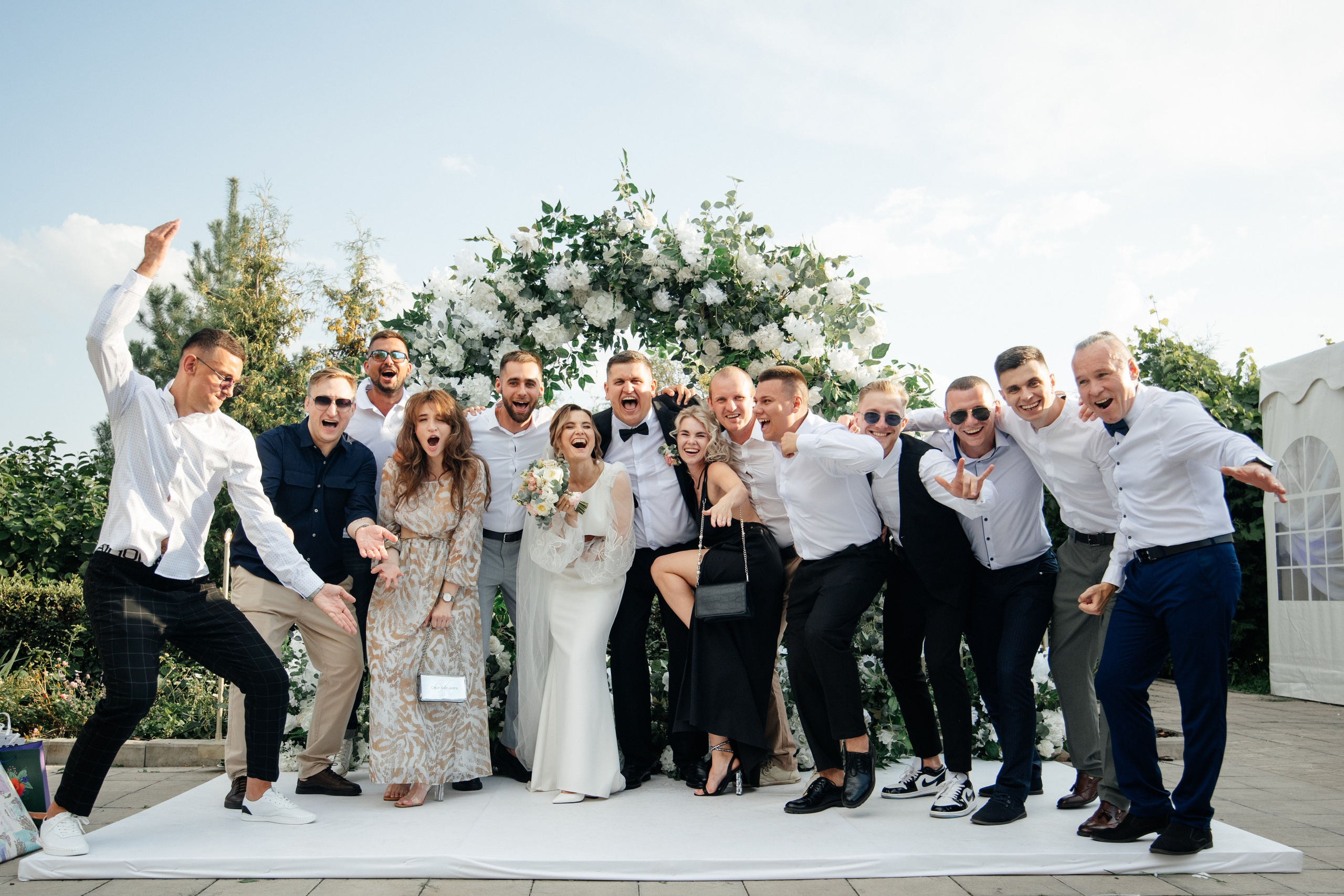 Контакты. Свадебный фотограф в Курске Антон Богданов