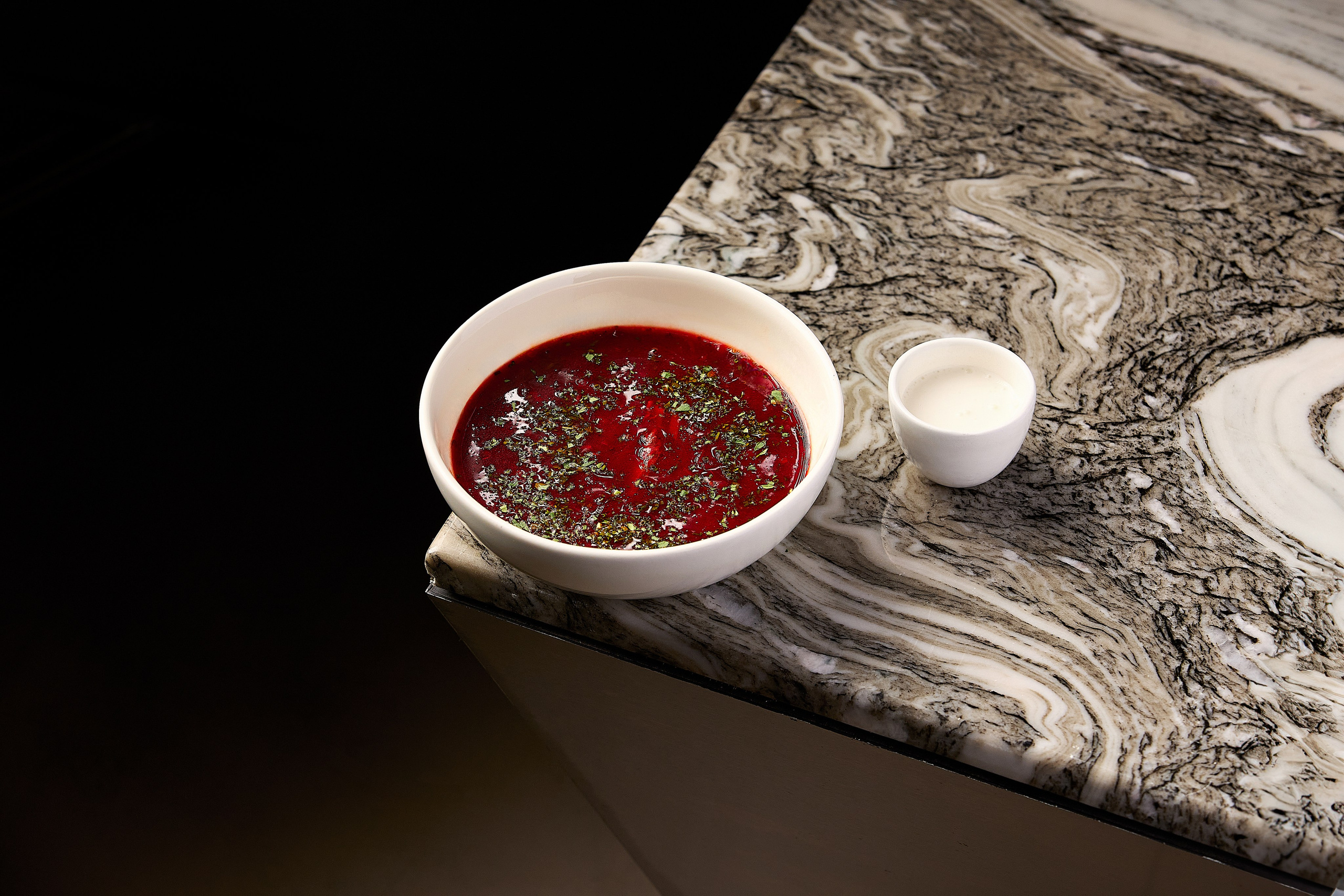 Hookah Place Dishes. Evgeny Yatsenko — Photographer in Dubai