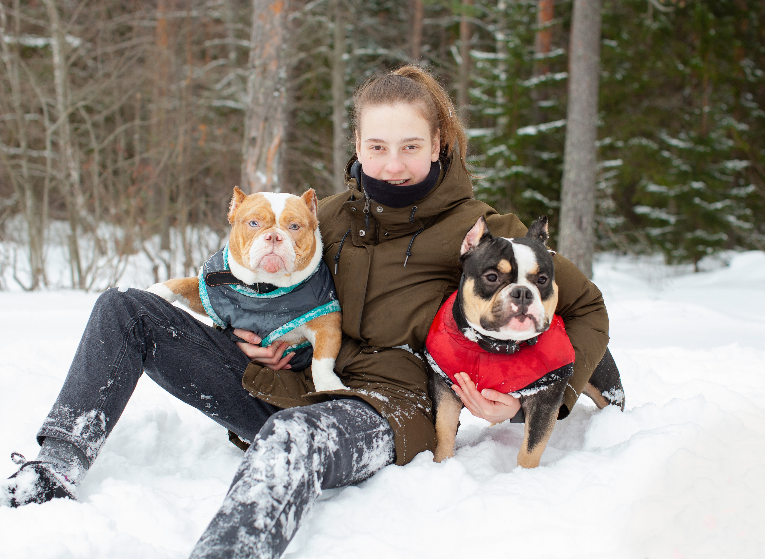 Зимой тепло в кругу семьи. Портретная и семейная съемка. Фотограф анималист