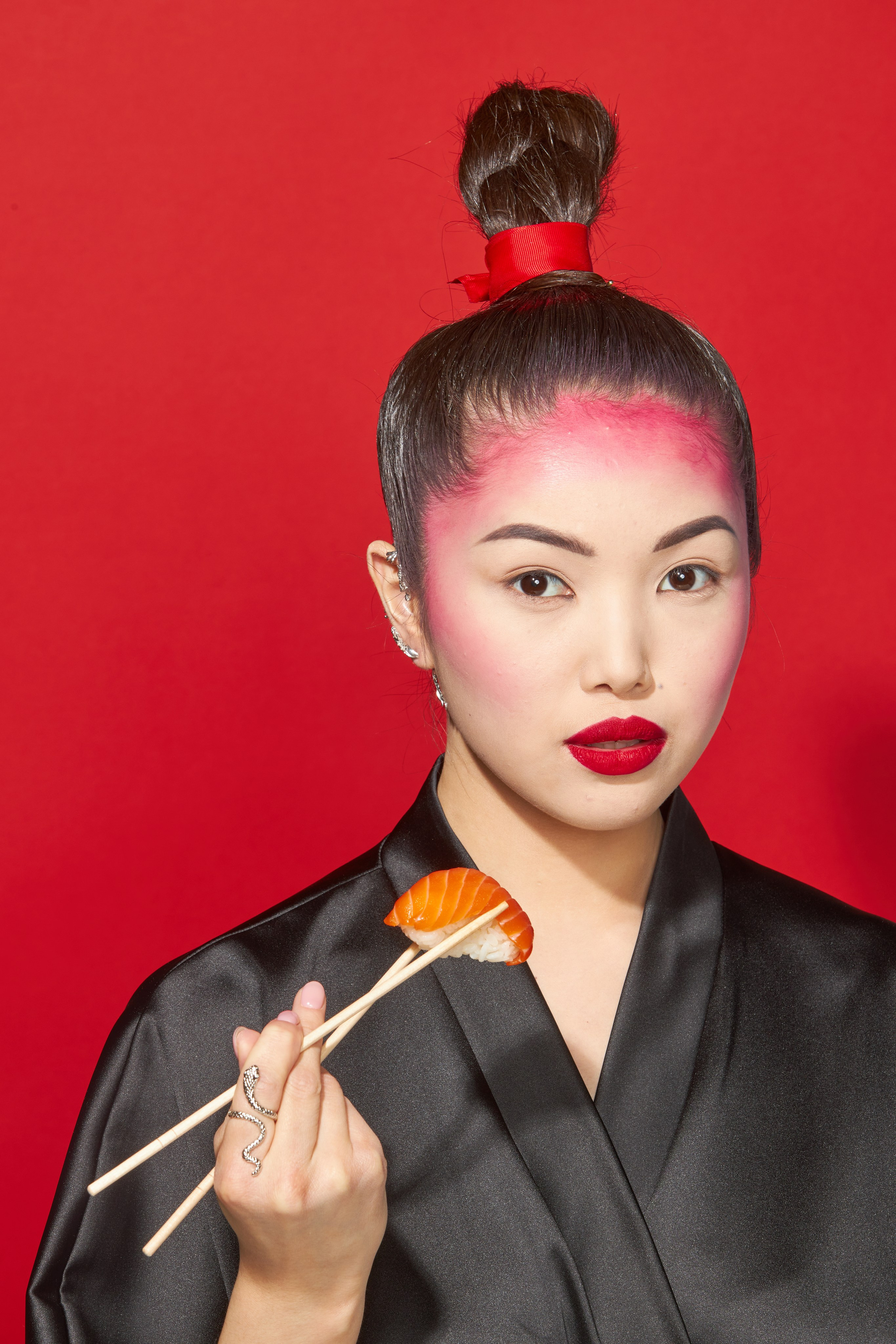 Портретная съёмка в Екатеринбурге. Предметная и рекламная фотография