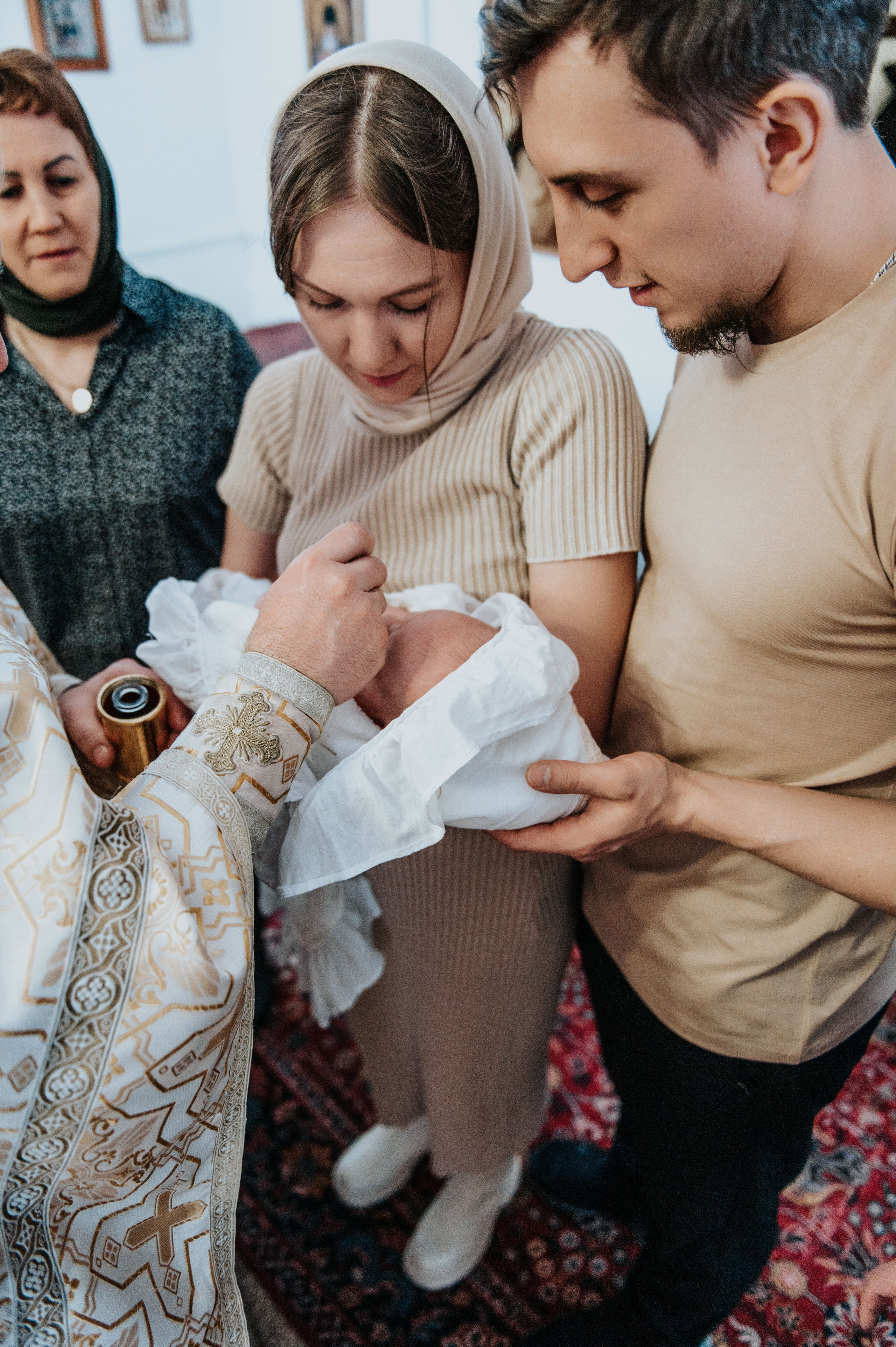 Таинство крещения Мирославы. Фотограф в Сургуте Светлана Гибадуллина