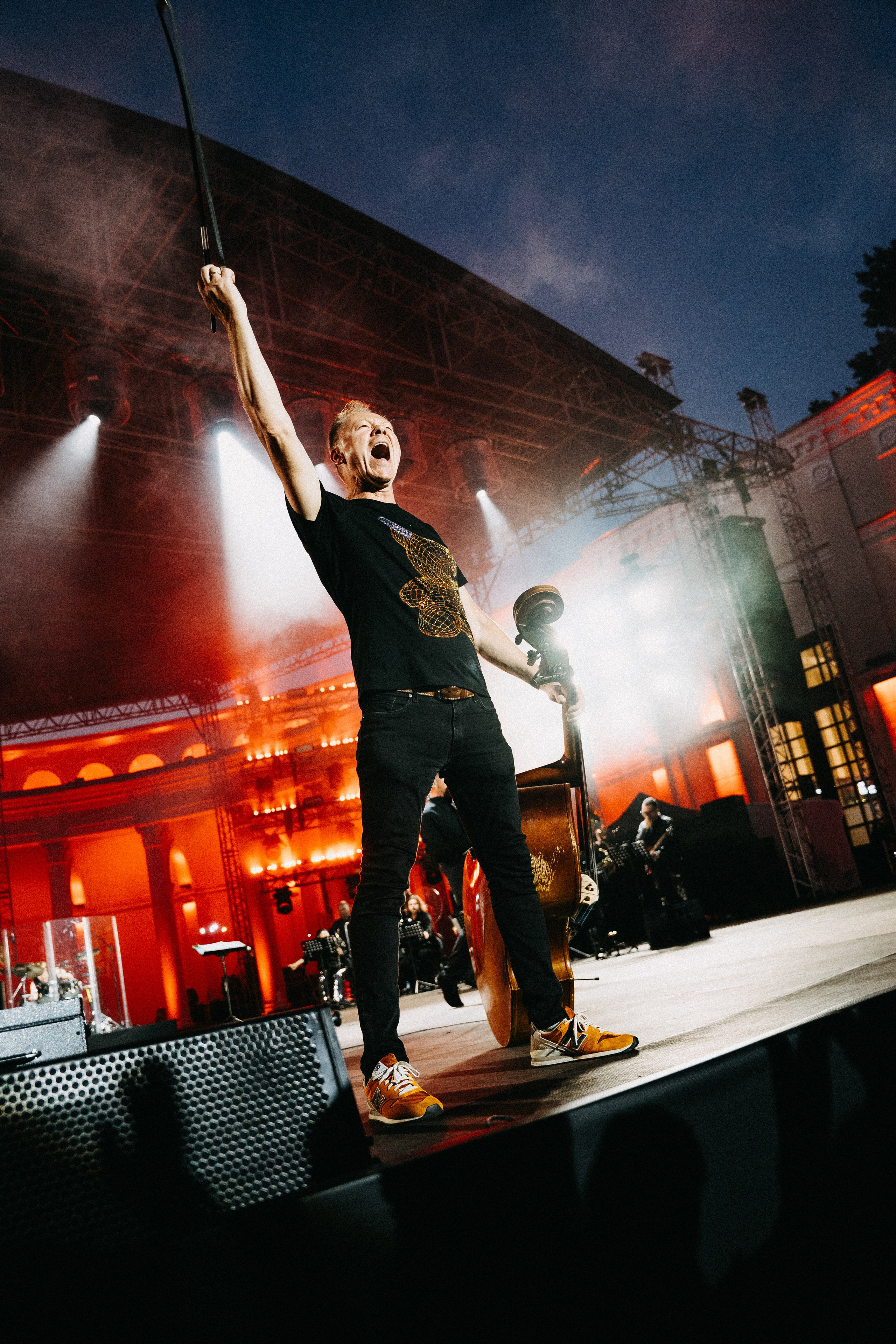 Рок с симфоническим оркестром. Репортажный и концертный фотограф в Москве | Александр Казин