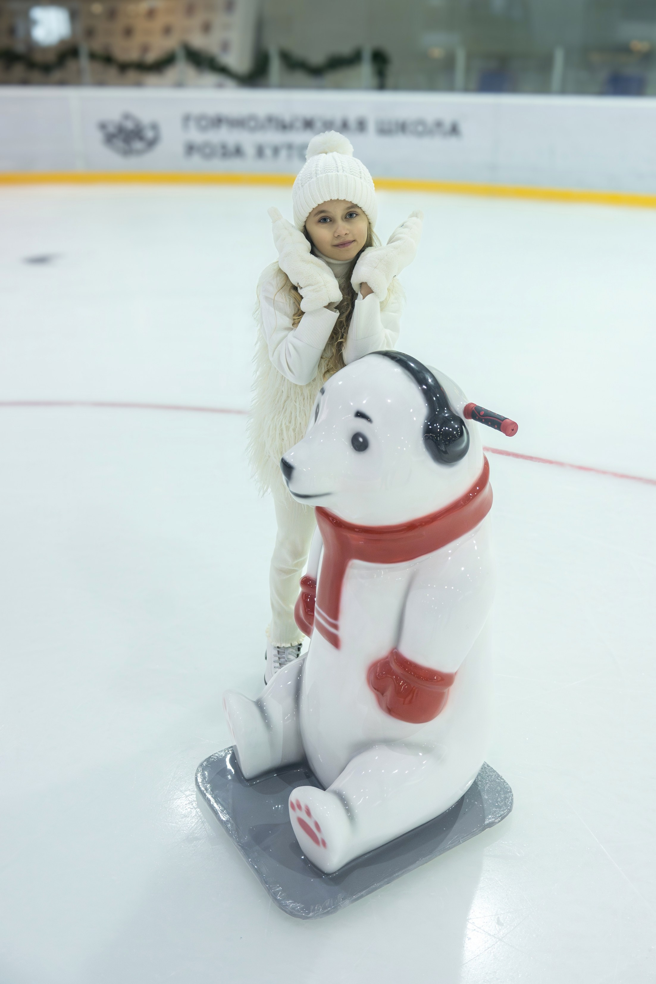 Контент съемка на катке для курорта Роза Хутор. Репортажный фотограф в Красной Поляне и Сочи Павлюченко Екатерина