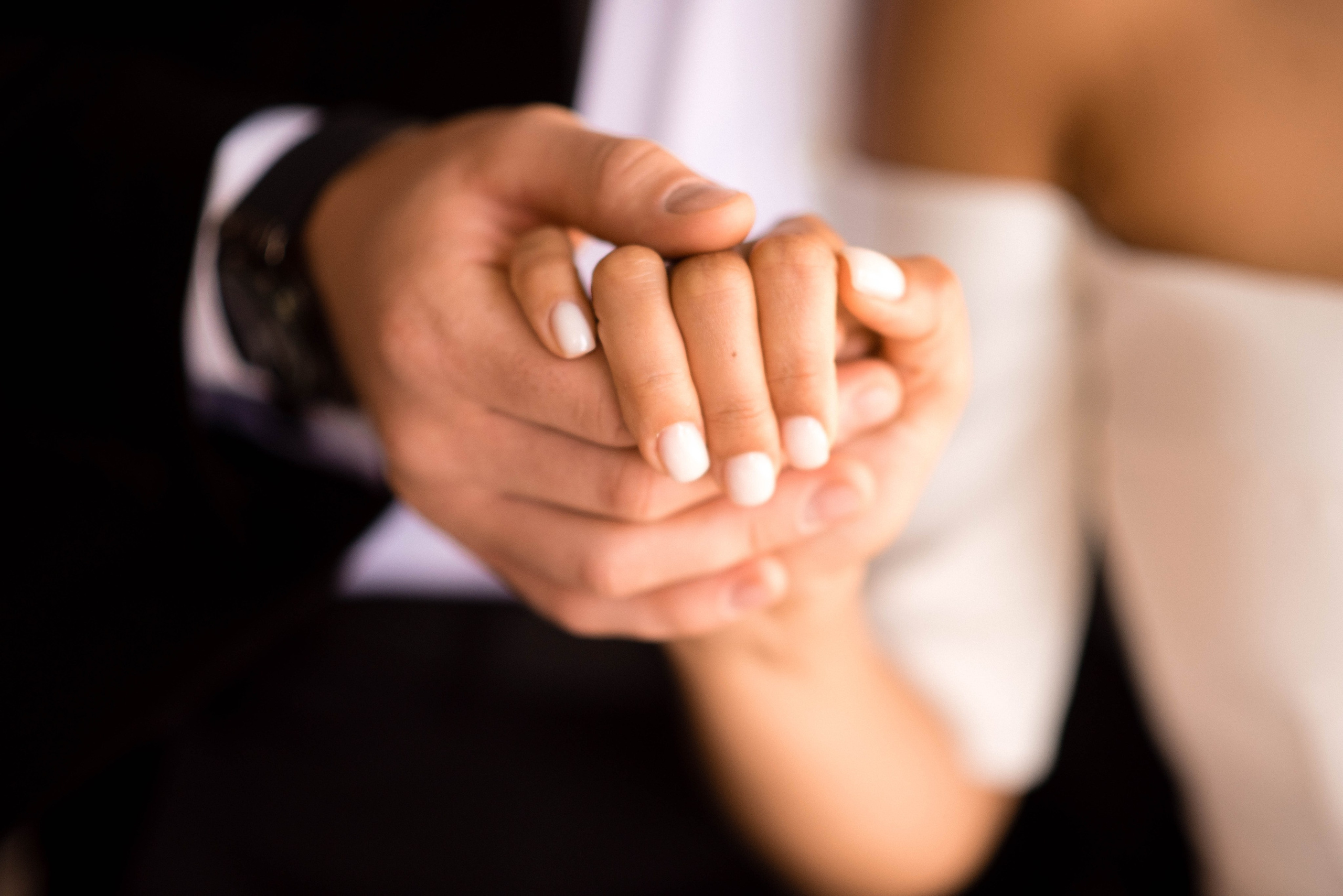 Айгуль и Юрий. Главная