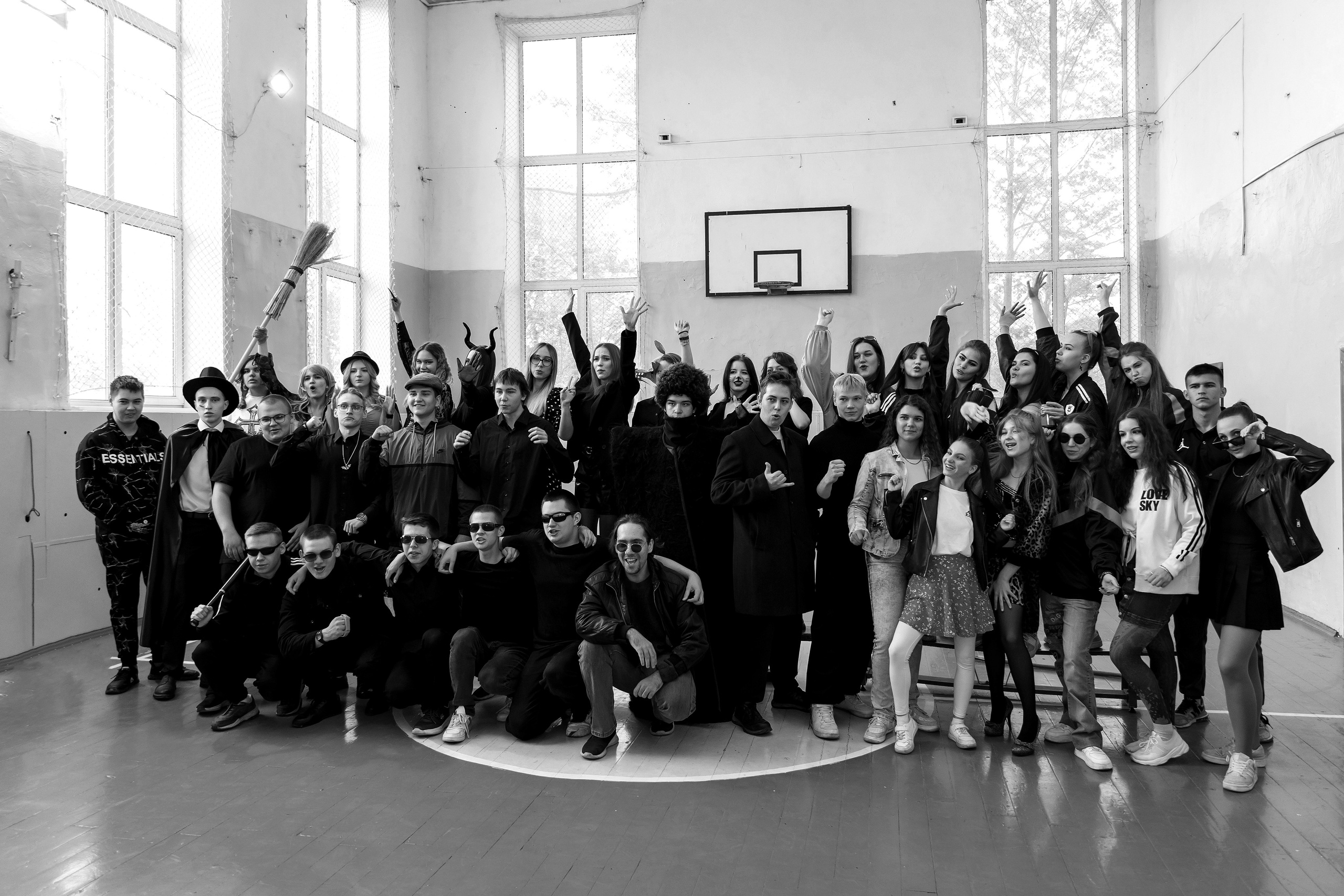 11 класс день не послушания в школе. Фотограф Любовь Корниенко, Примоский край