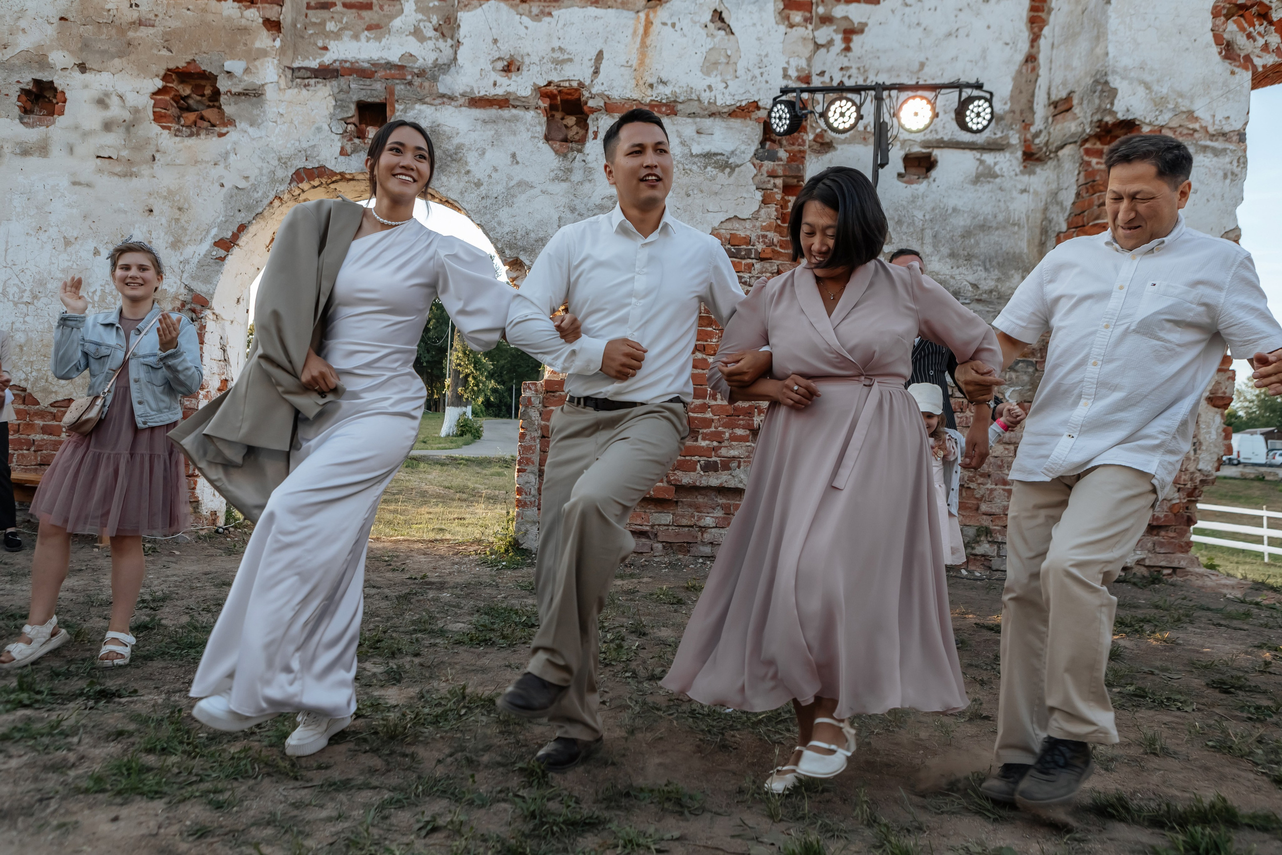 Свадьба в кирхе. Свадебный фотограф  Калининград | Москва