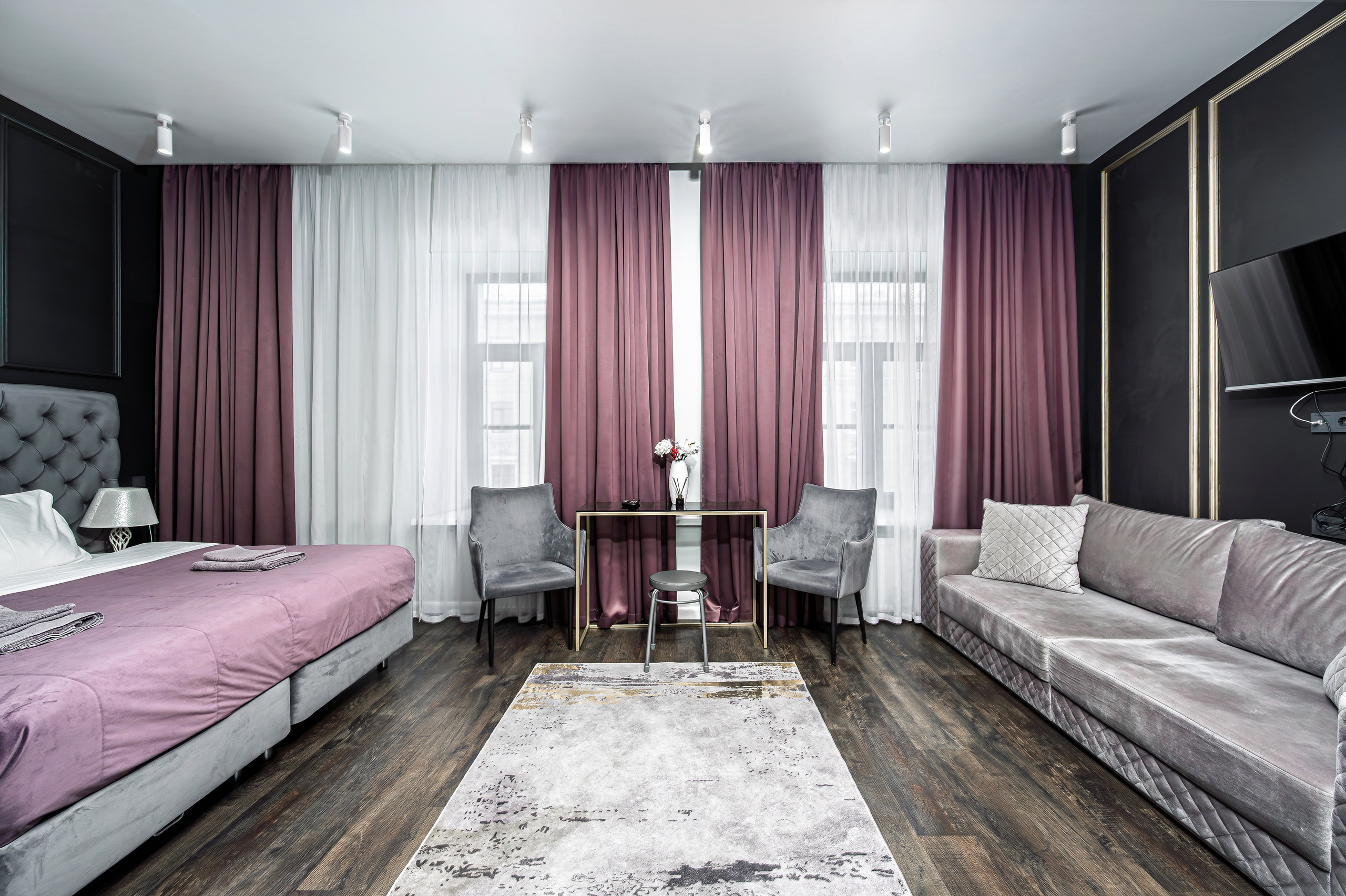 Классический номер отеля Acqualina. Интерьерный фотограф. Фото- видеосъемка недвижимости Санкт-Петербург